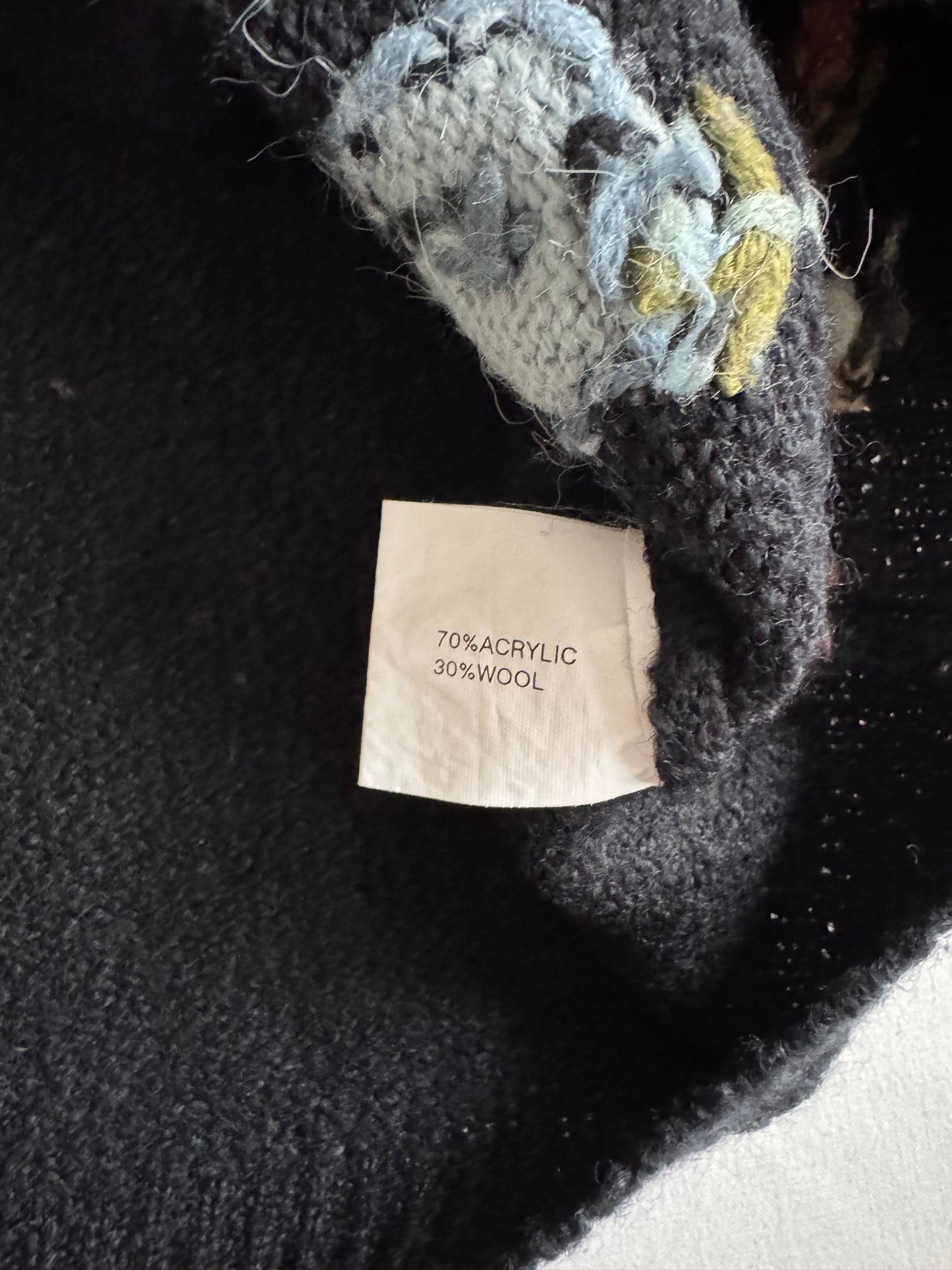 🏡 Pulover vintage brodat – mărimea M femei