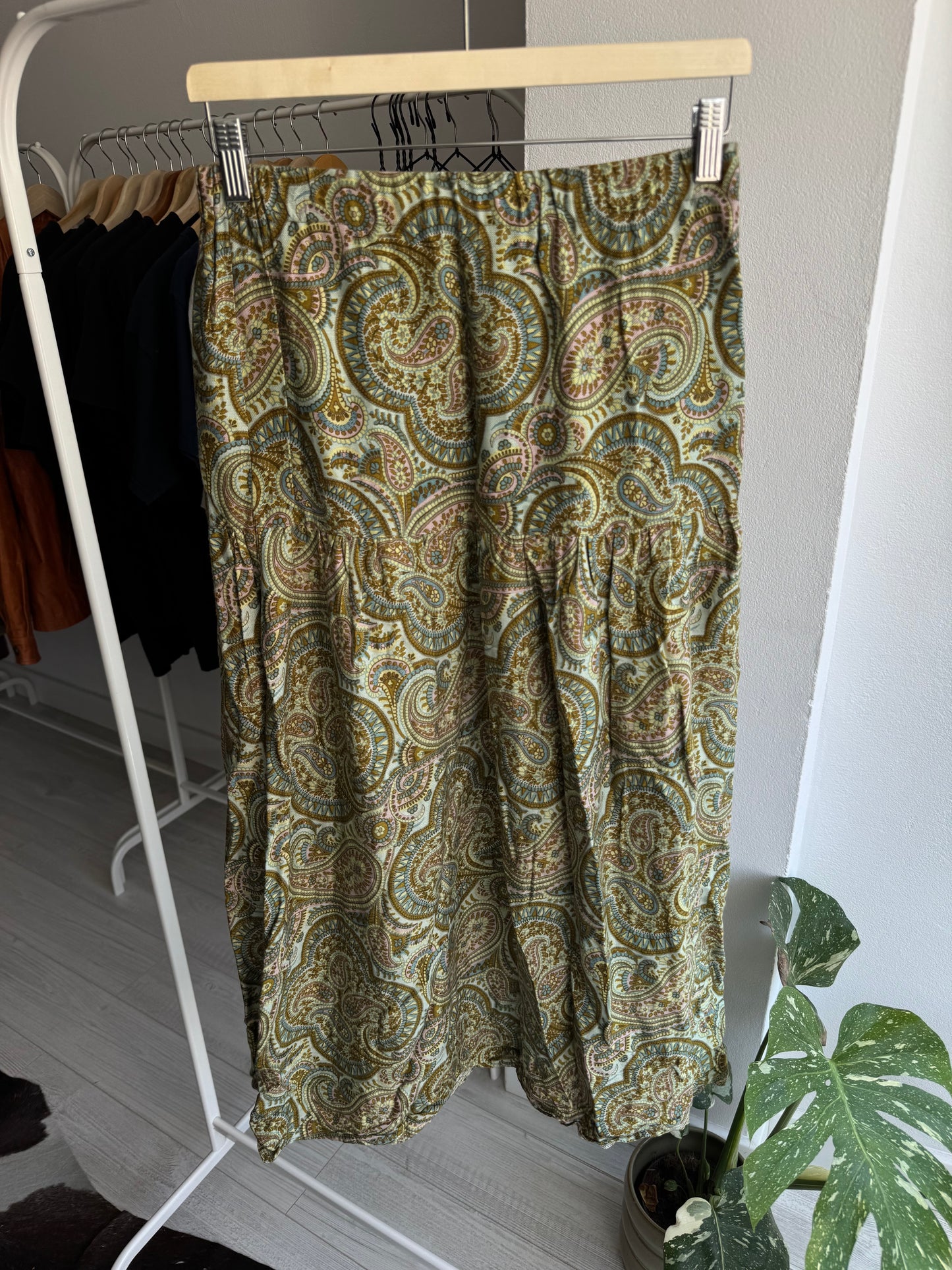 ☀️ Fustă Maxi Vintage cu Print Paisley – IT 44 Damă (M/L)