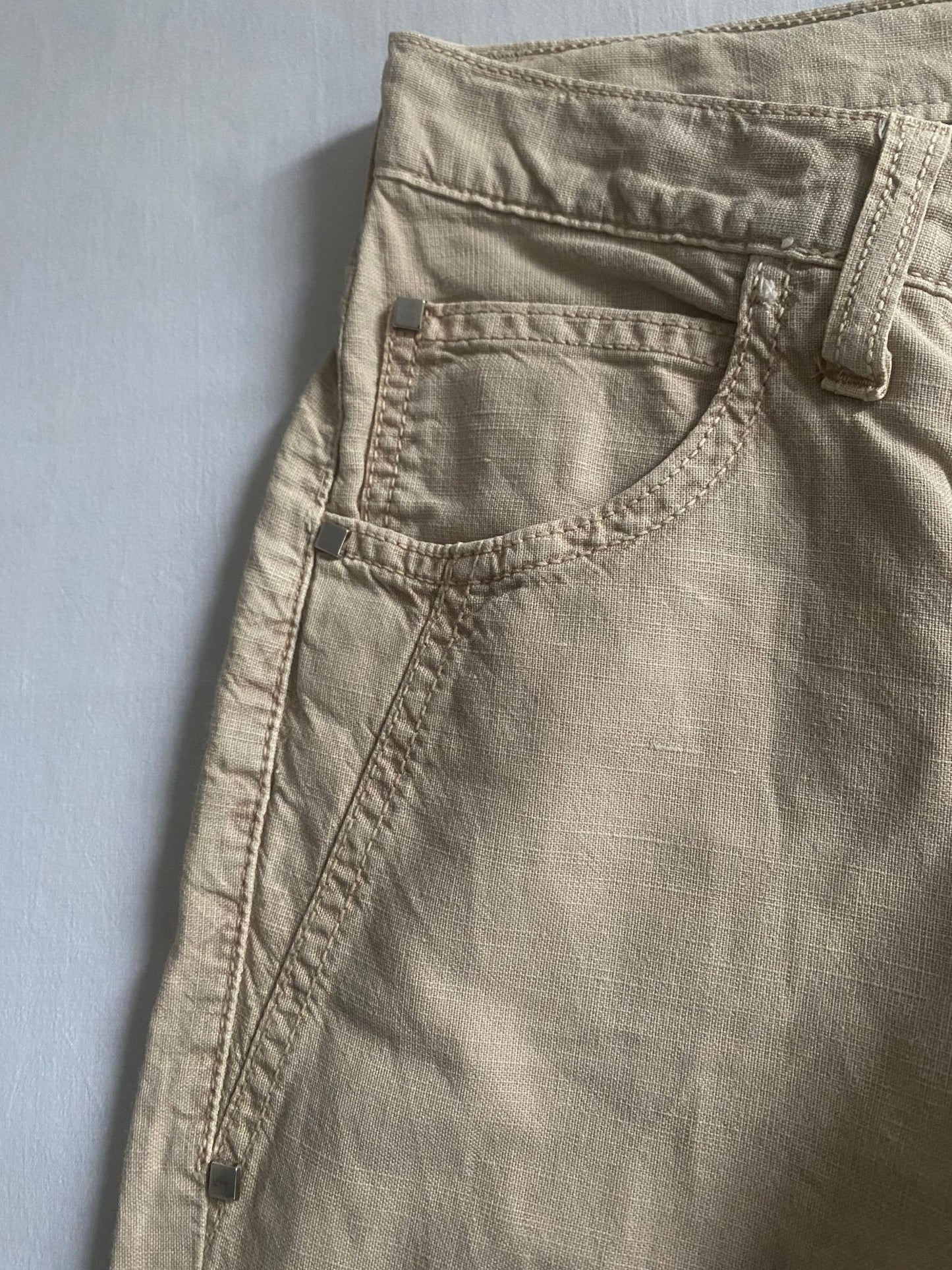 Armani Y2K – Pantaloni Crem din Bumbac și Cânepă - anbracaminte