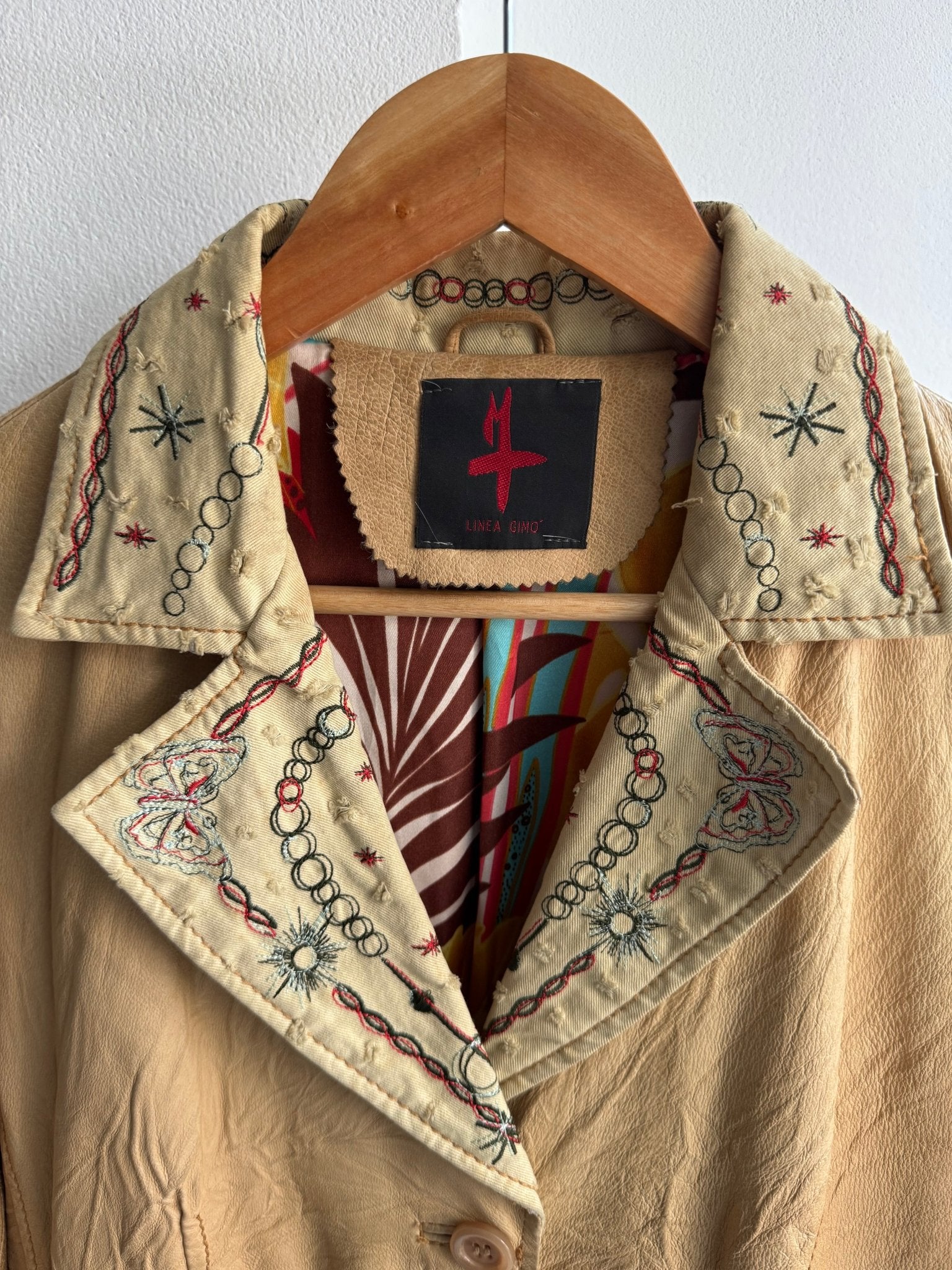 🪡 Blazer Y2K din Piele Crem cu Guler Textil Brodat – M – Made in Italy - anbracaminte