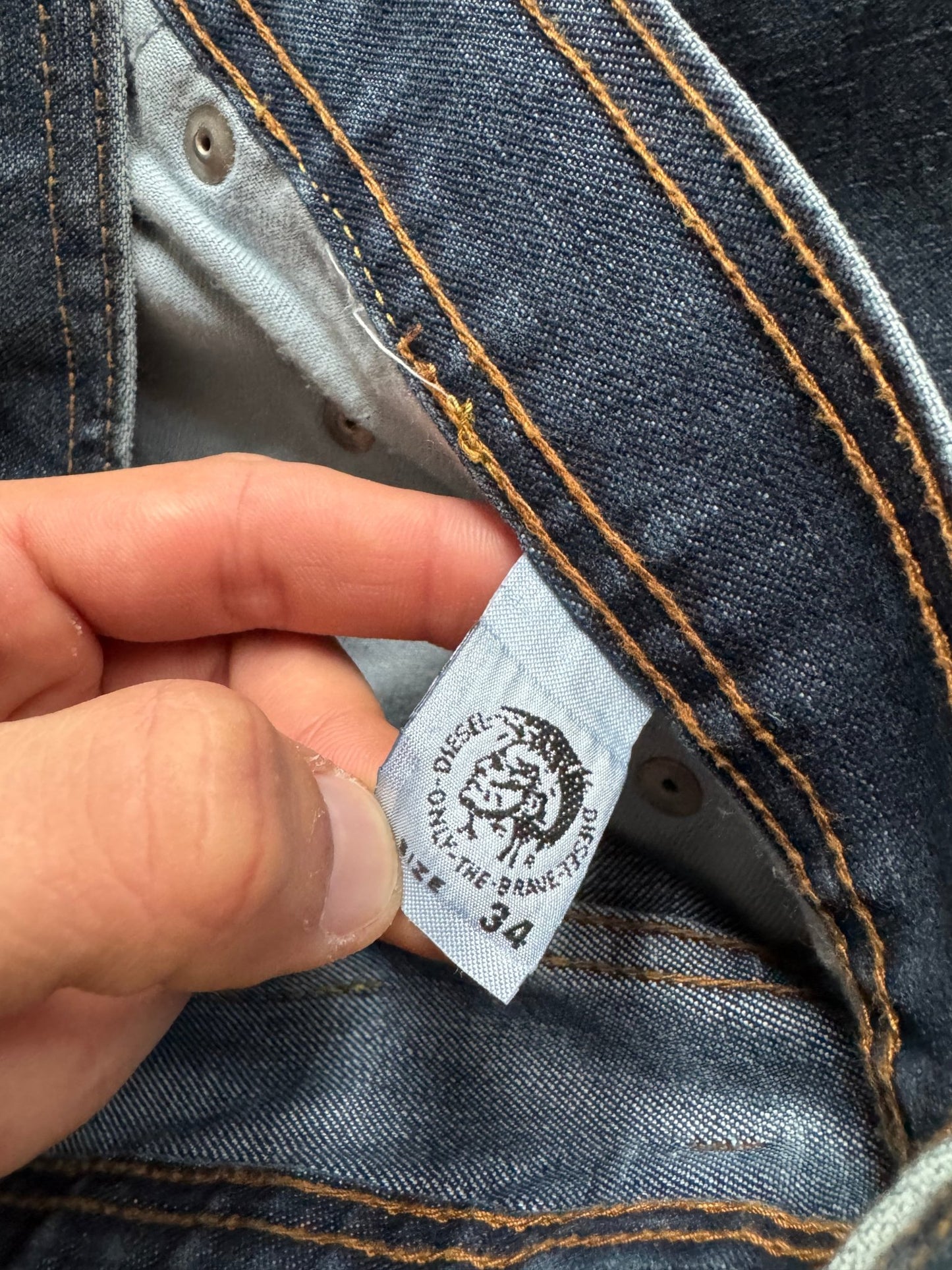 🤠 Blugi Diesel Saddler vintage – mărimea US 34, Made in Italy - anbracaminte