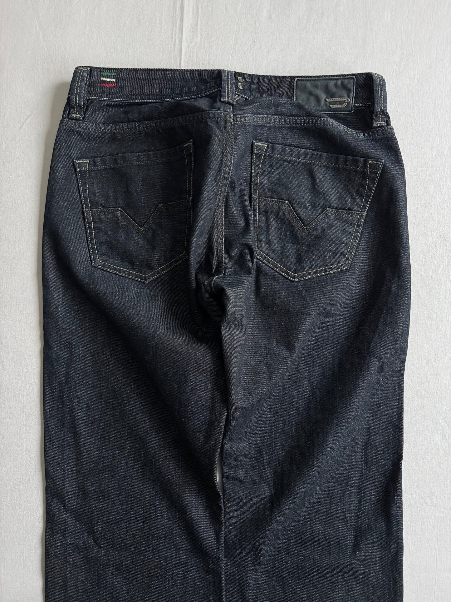 👖 Blugi Vintage Diesel Dark Denim Larkee – W30 / L34 - anbracaminte