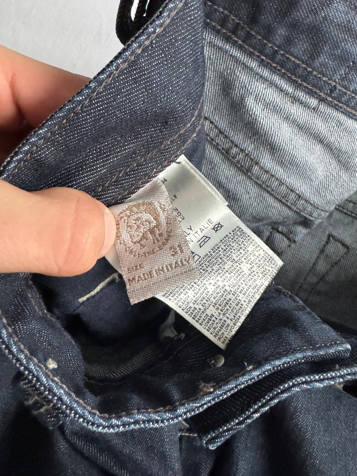 👖 Blugi Vintage Diesel Dark Denim Larkee – W30 / L34 - anbracaminte