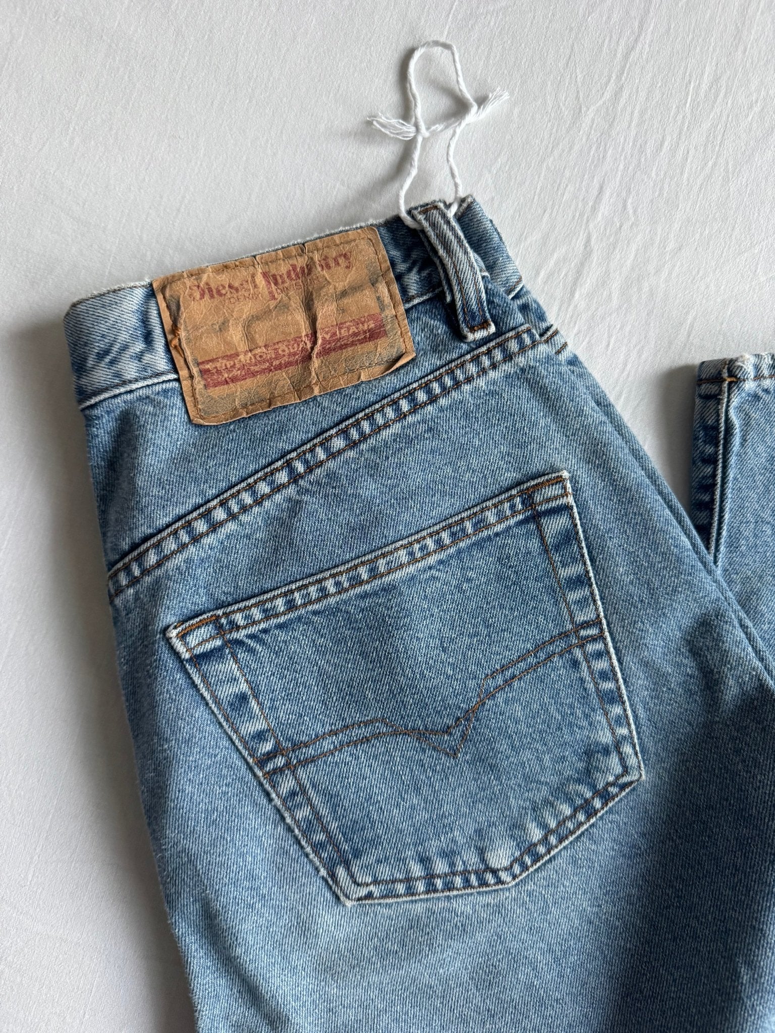 👖 Blugi Vintage Diesel Light Wash – Made in Italy – US 28 (EU 36) - anbracaminte
