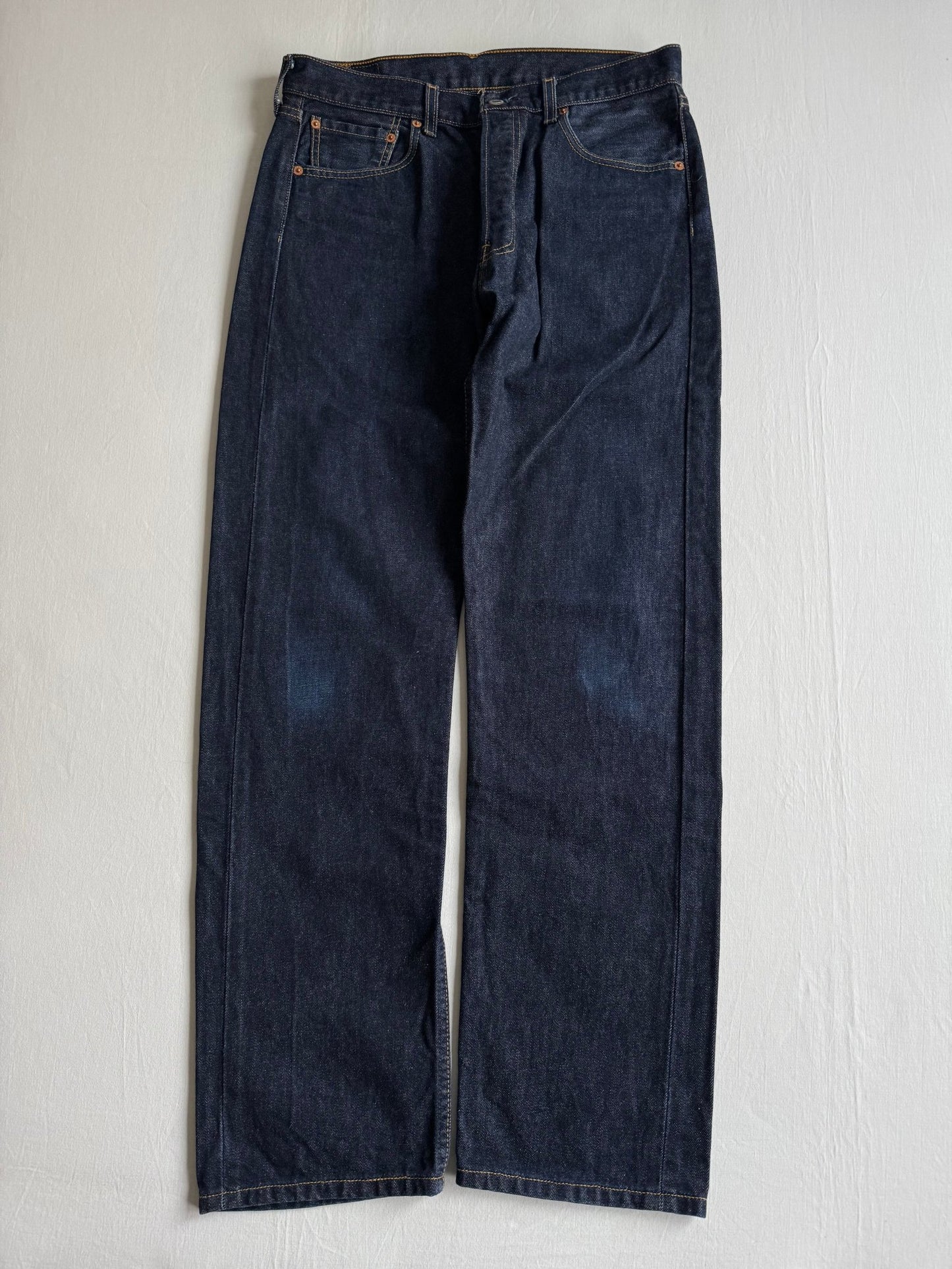 👖 Blugi Vintage Levi’s 501 Dark Blue – W33 L32 (2001) - anbracaminte