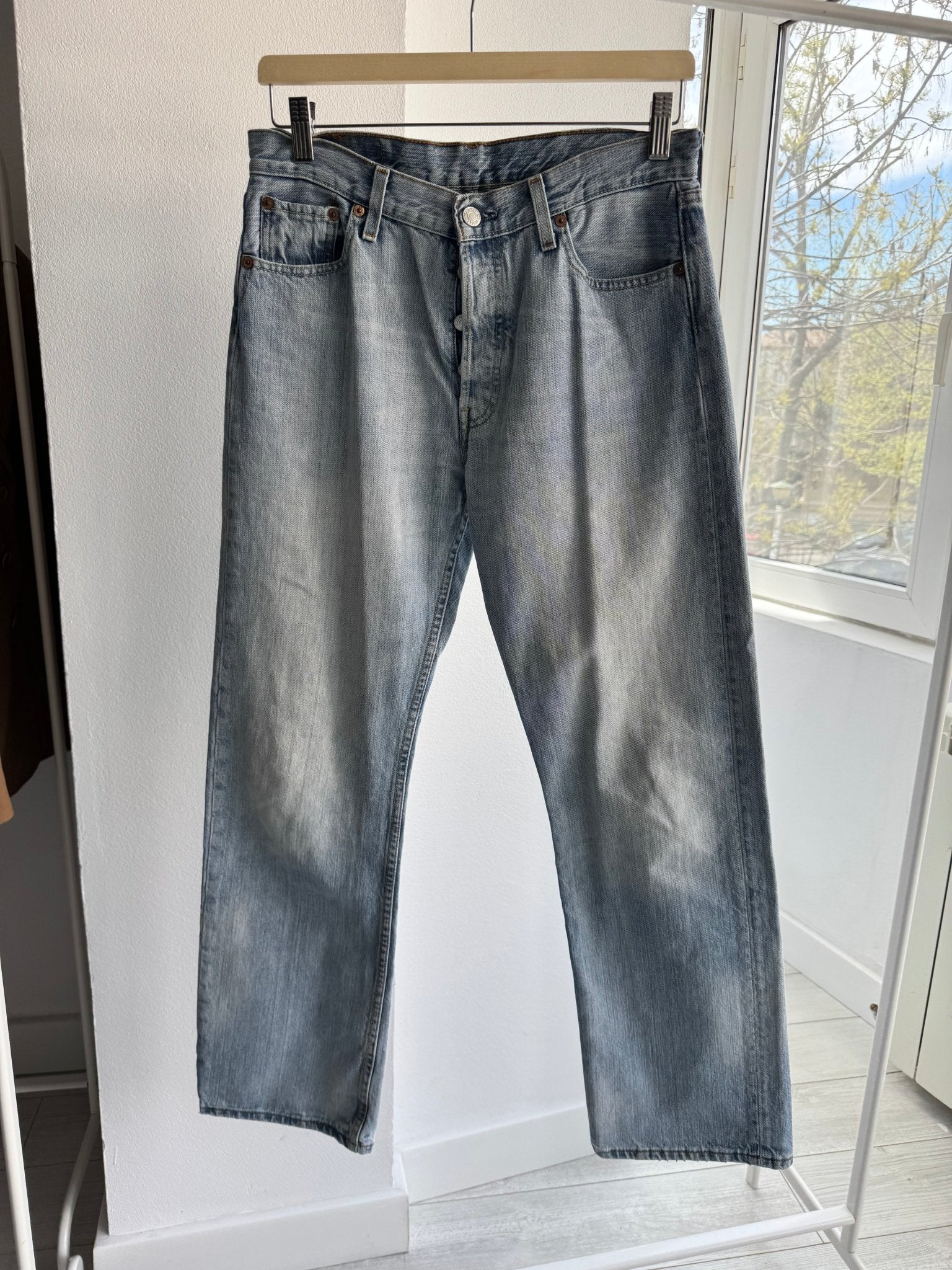 👖 Blugi Vintage Levi’s 501 Light Wash – W30 x L30 - anbracaminte