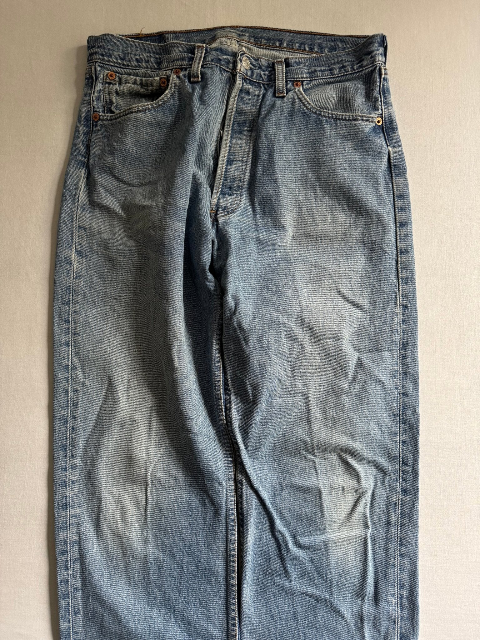 👖 Blugi Vintage Levi’s 501 – Made in UK – Mărime W34 x L32 - anbracaminte