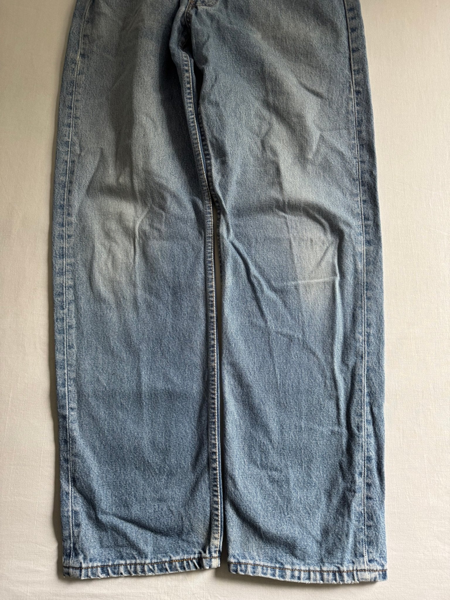 👖 Blugi Vintage Levi’s 501 – Made in UK – Mărime W34 x L32 - anbracaminte