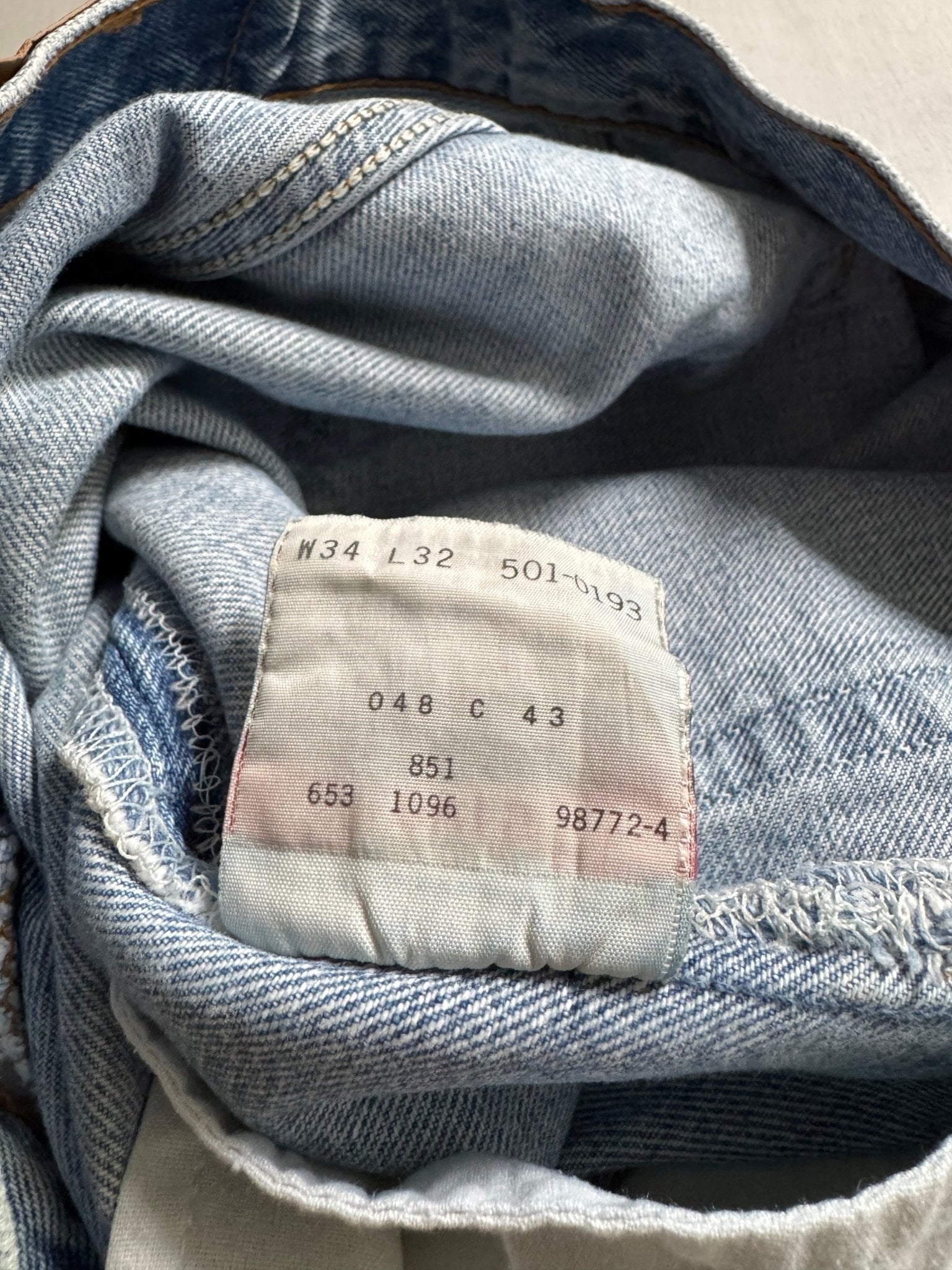 👖 Blugi Vintage Levi’s 501 – Made in USA – Mărime W34 x L32 - anbracaminte