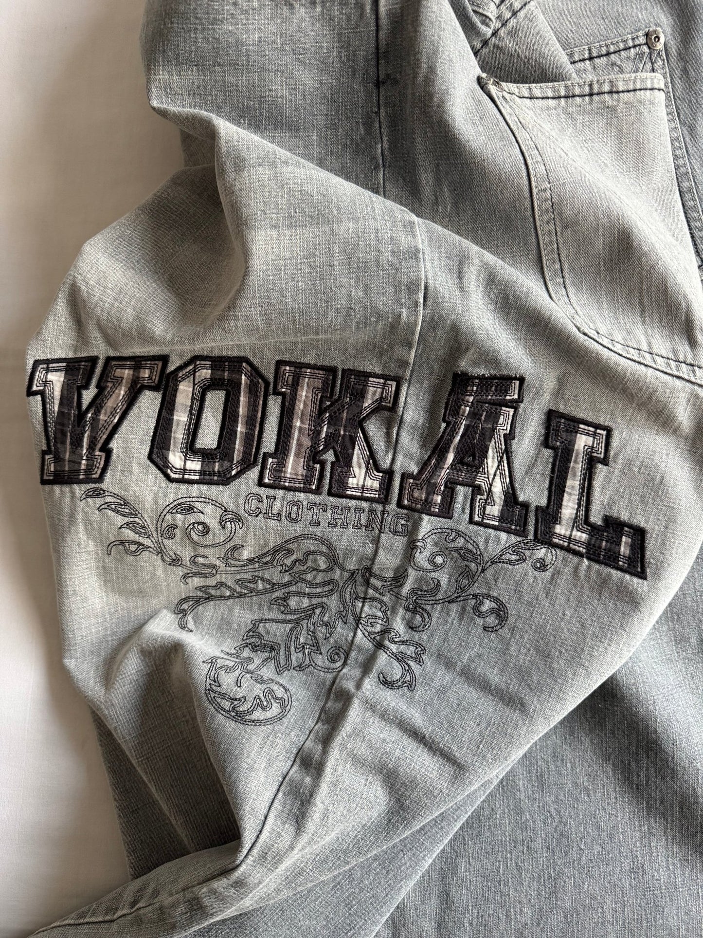 🎙️ Blugi Vokal Y2K Gri Brodați Baggy – Mărimea 38x34 - anbracaminte