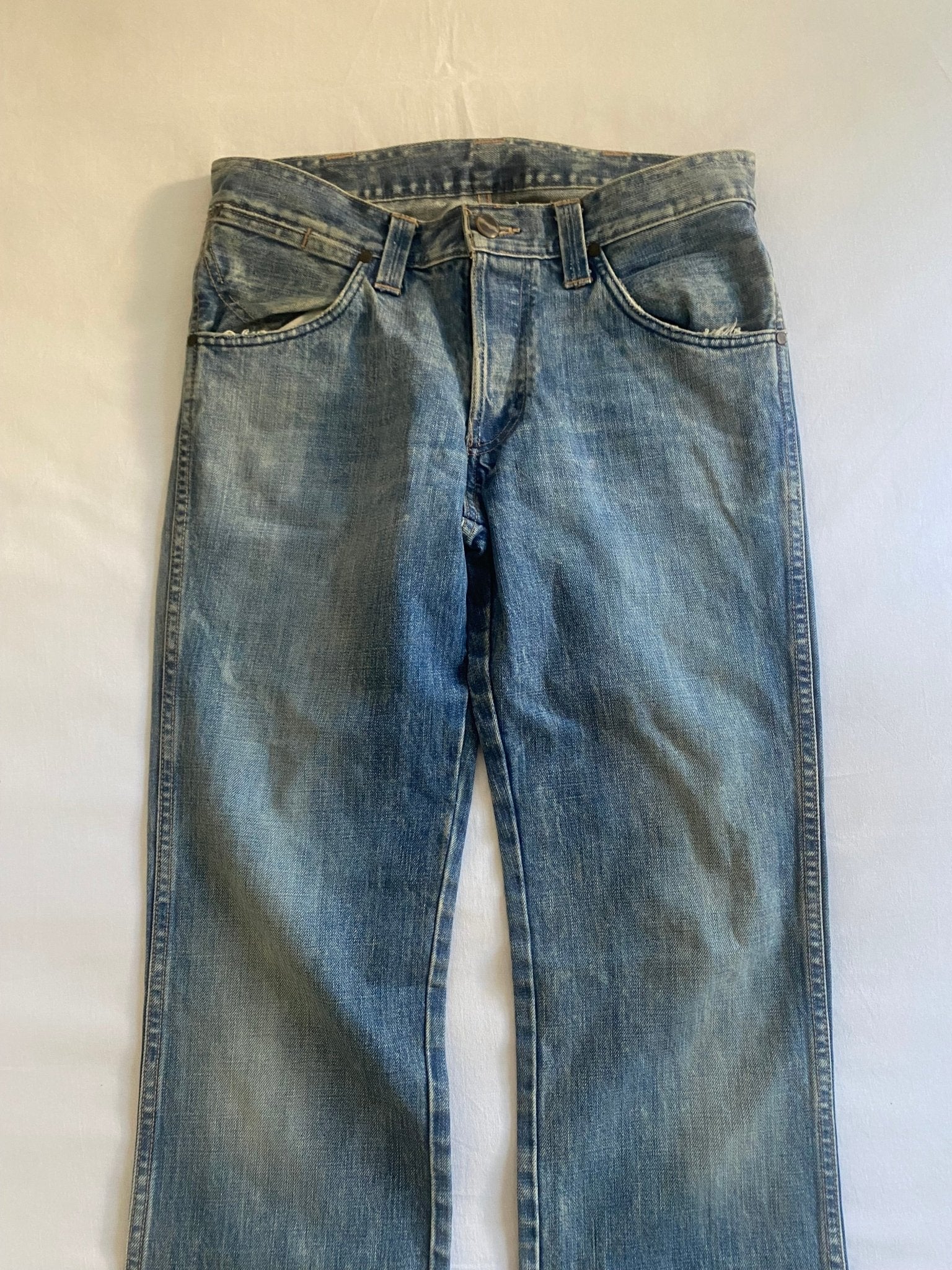 Blugi Wrangler Sly – W32 L34 – Straight Fit - anbracaminte