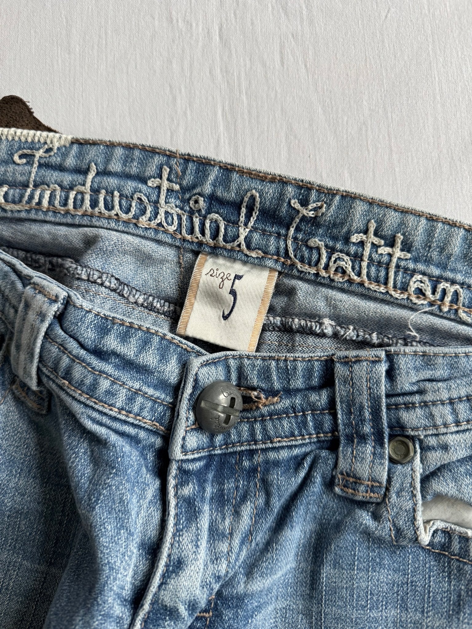 👖 Blugi Y2K Bootcut Industrial Cotton – US 5 / EU 36 - anbracaminte