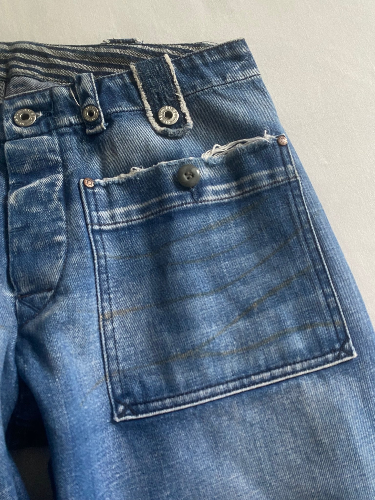 Blugi Y2K Diesel – Baggy – Mărime 31 - anbracaminte
