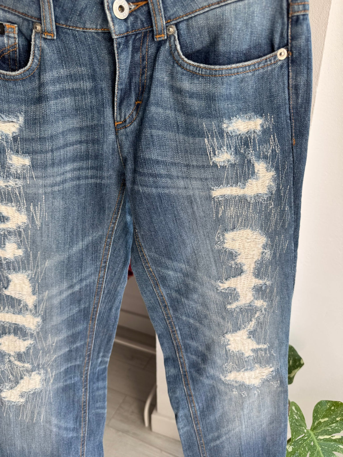 👖 Blugi Y2K Dolce & Gabbana Low Waisted Straight Fit – US 25 Damă - anbracaminte