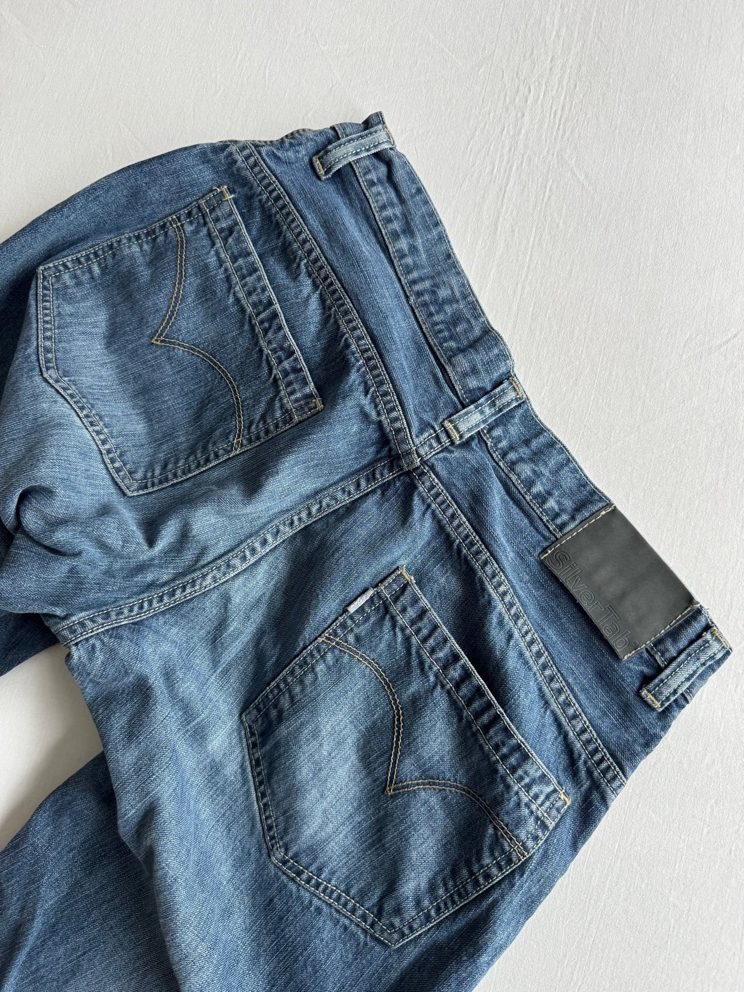 👖 Blugi Y2K Levi’s SilverTab – W34 L34 (Baggy / Slight Bootcut) - anbracaminte