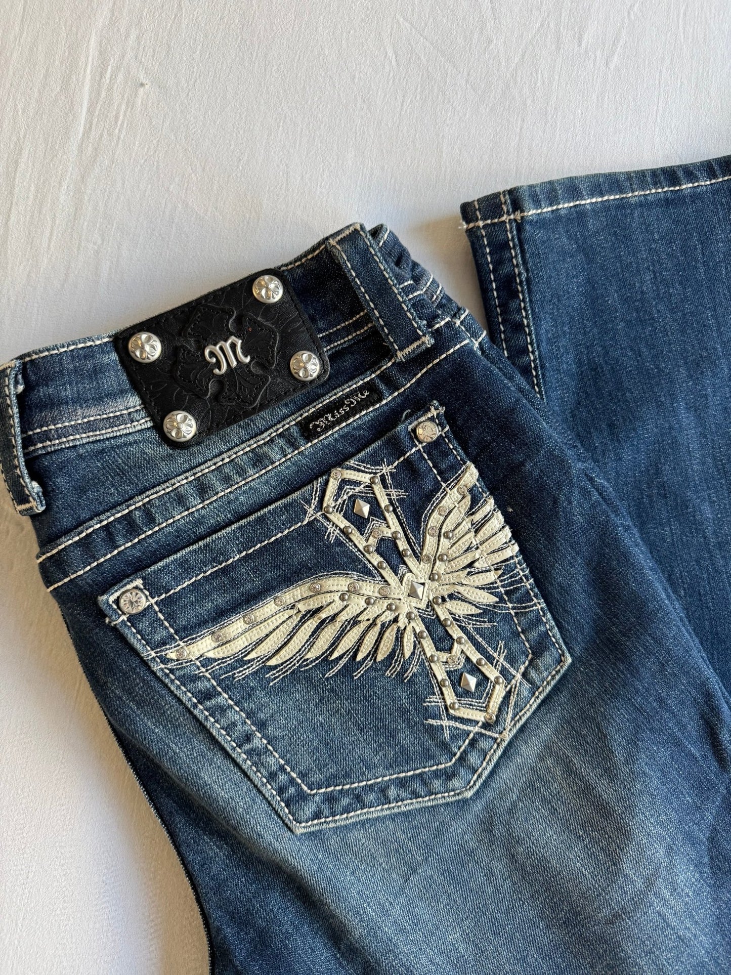 👖 Blugi Y2K Miss Me Straight Fit – US 31 - anbracaminte