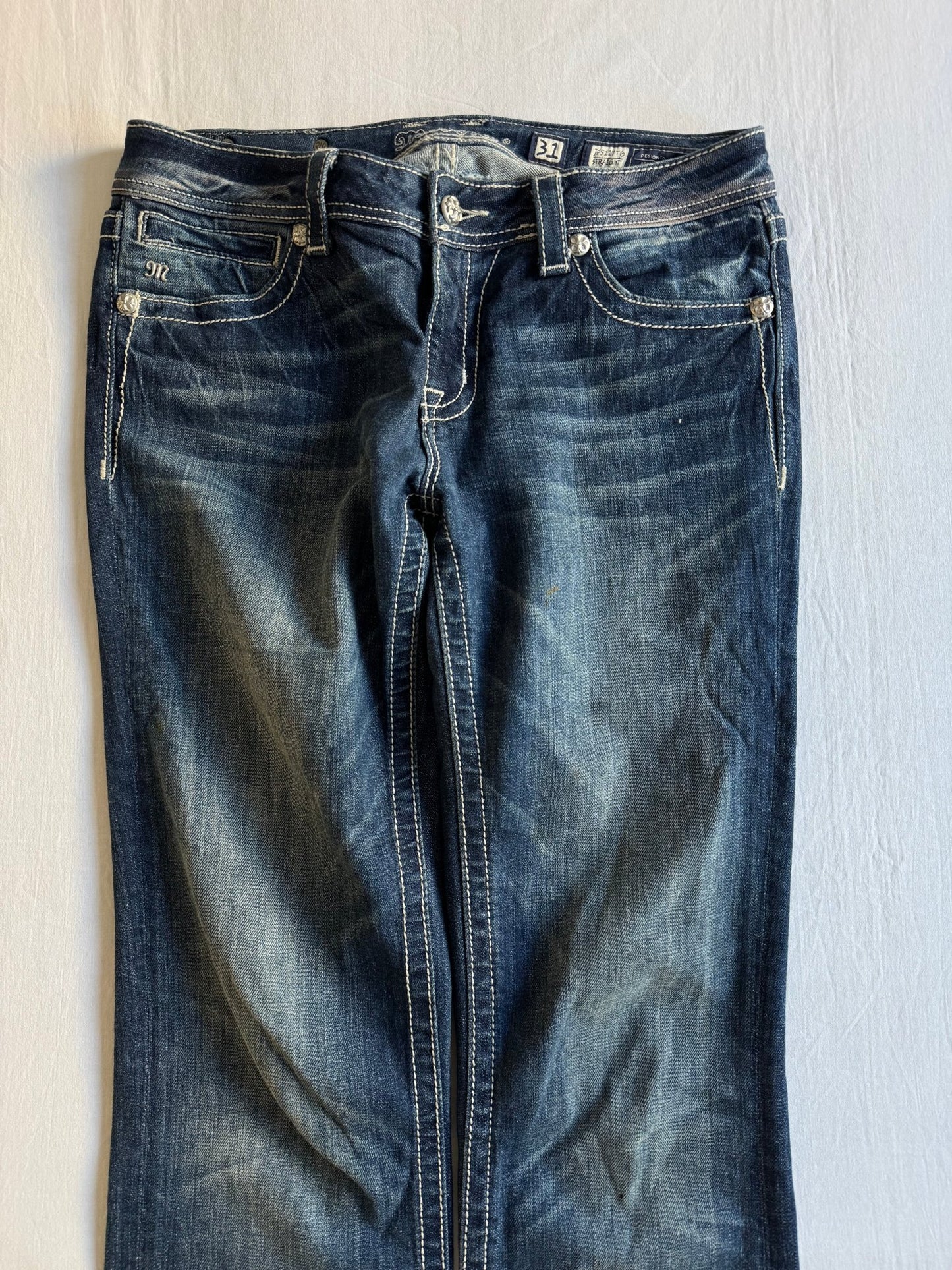 👖 Blugi Y2K Miss Me Straight Fit – US 31 - anbracaminte