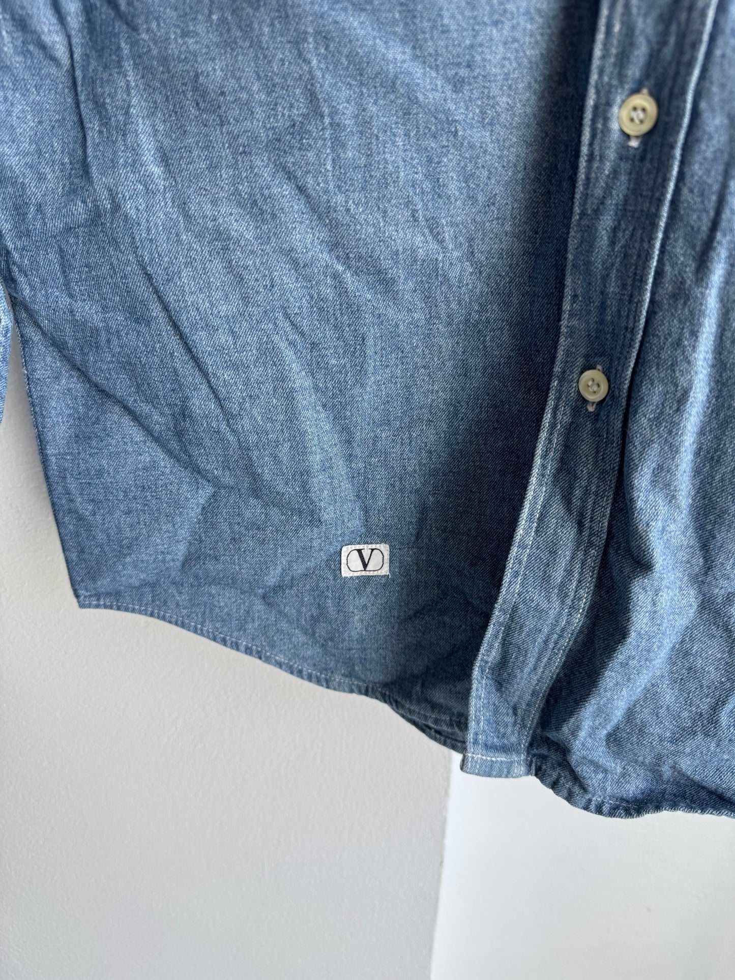 🤠 Cămașă Denim Vintage 80’s Valentino – M (40) – Made in Italy - anbracaminte