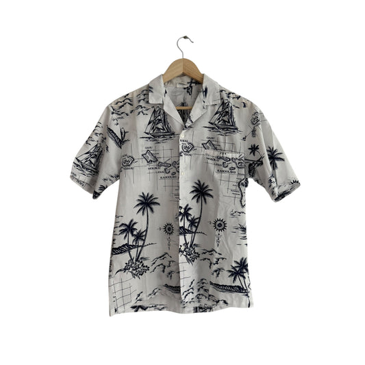 🌺 Cămașă Hawaiiană Vintage Albă cu Print – S – Made in Hawaii - anbracaminte