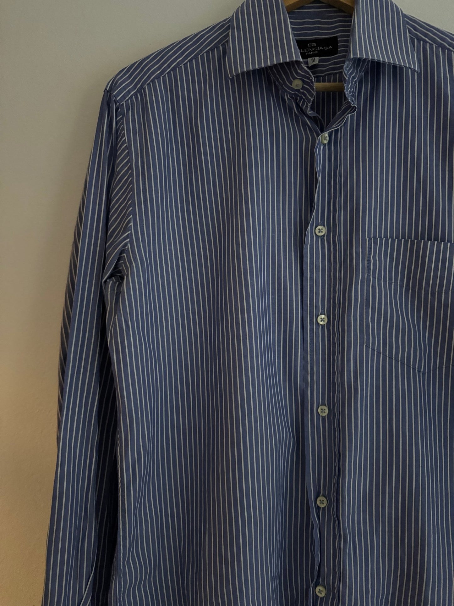 👔 Cămașă vintage Balenciaga / Blue Vertical Stripes (Mărime 41 / 16 - L Bărbați) - anbracaminte