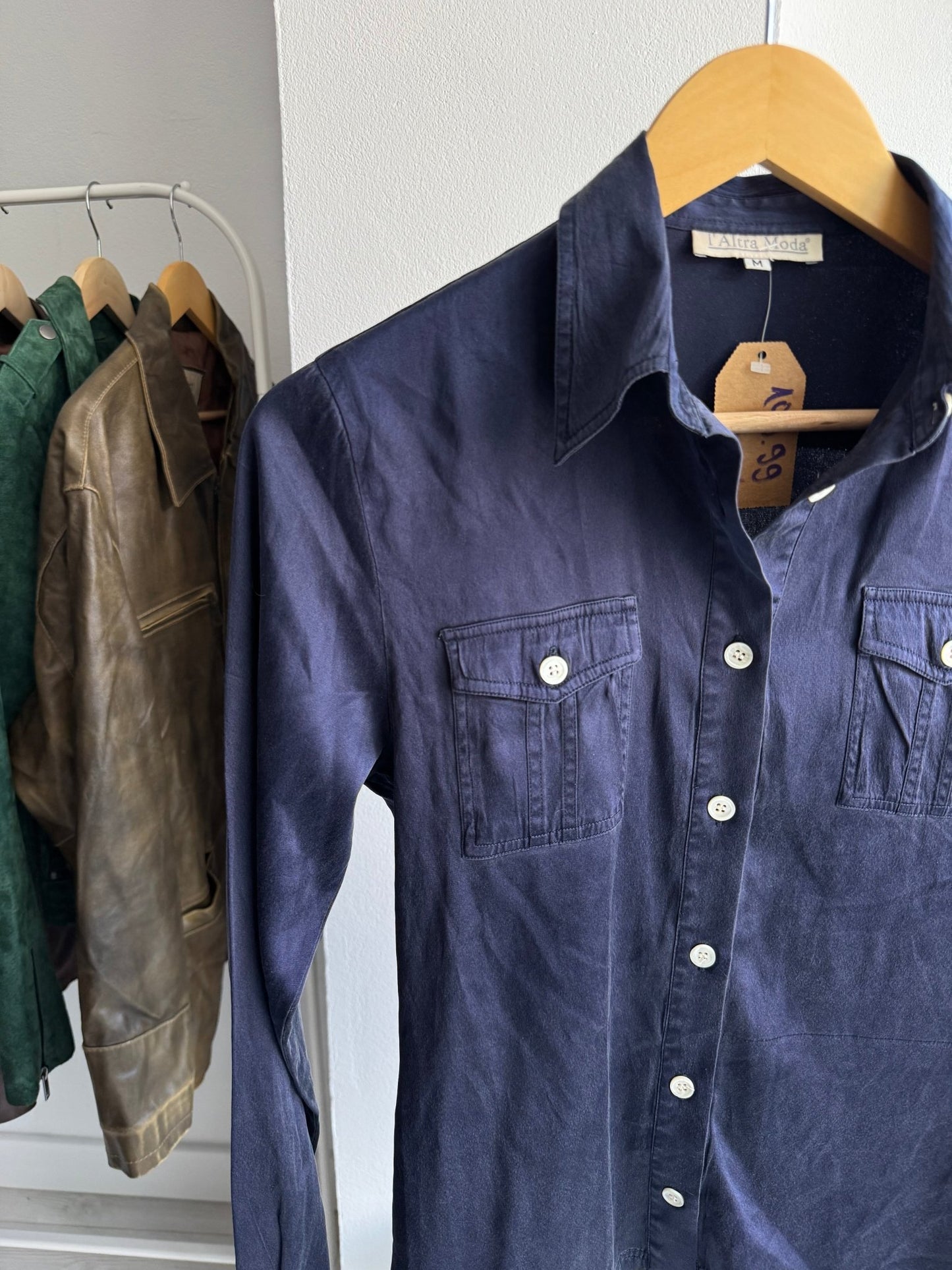 ✨ Cămașă Vintage Damă Navy din Mătase – M - anbracaminte