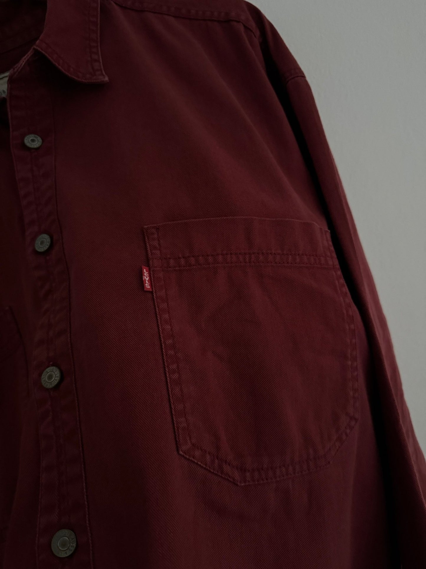 👕 Cămașă vintage Levi’s din bumbac gros, roșu cărămiziu (Mărime XL) - anbracaminte