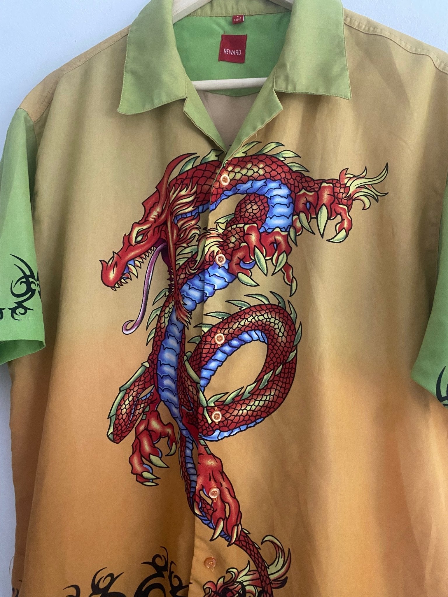 🐉 Cămașă Y2K Dragon Printed – Mărime L - anbracaminte