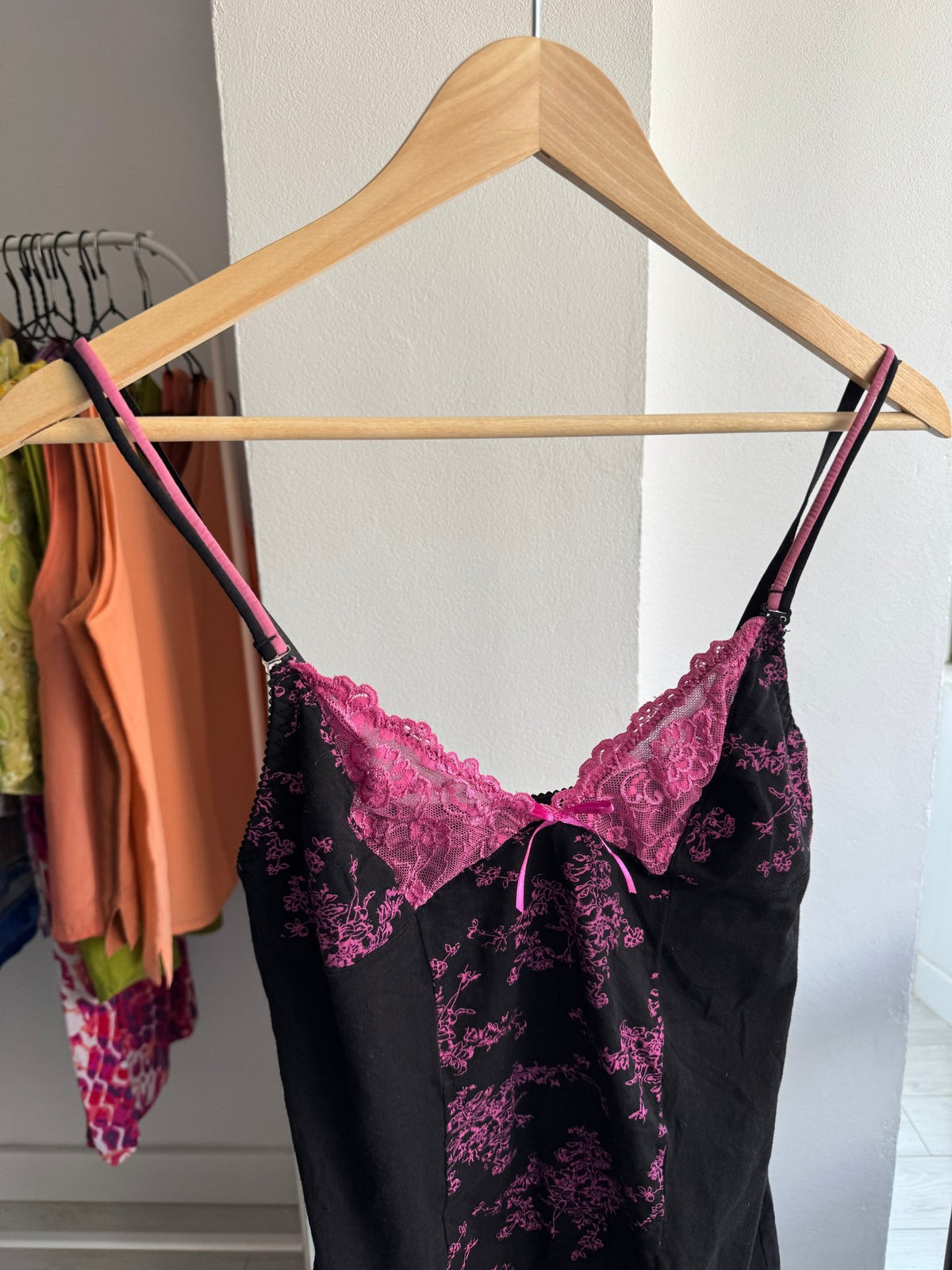 ✨ Cami Top Negru Y2K Printed | Detalii Dantelă & Stretch – L Damă - anbracaminte
