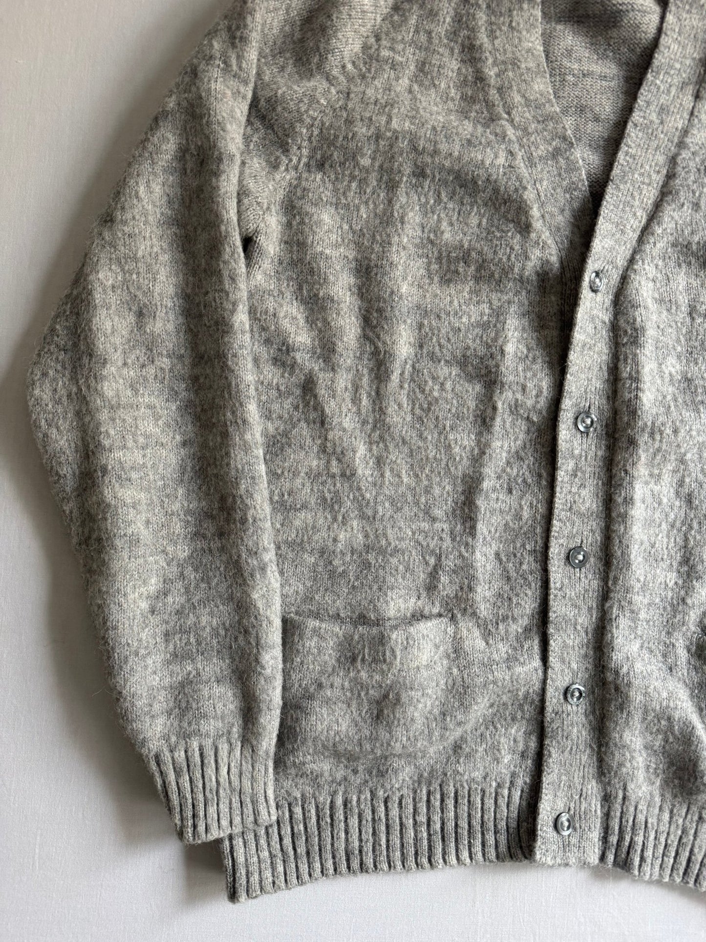 🦙 Cardigan Gri Fuzzy 100% Baby Alpaca – Handmade în Peru – Mărimea M - anbracaminte