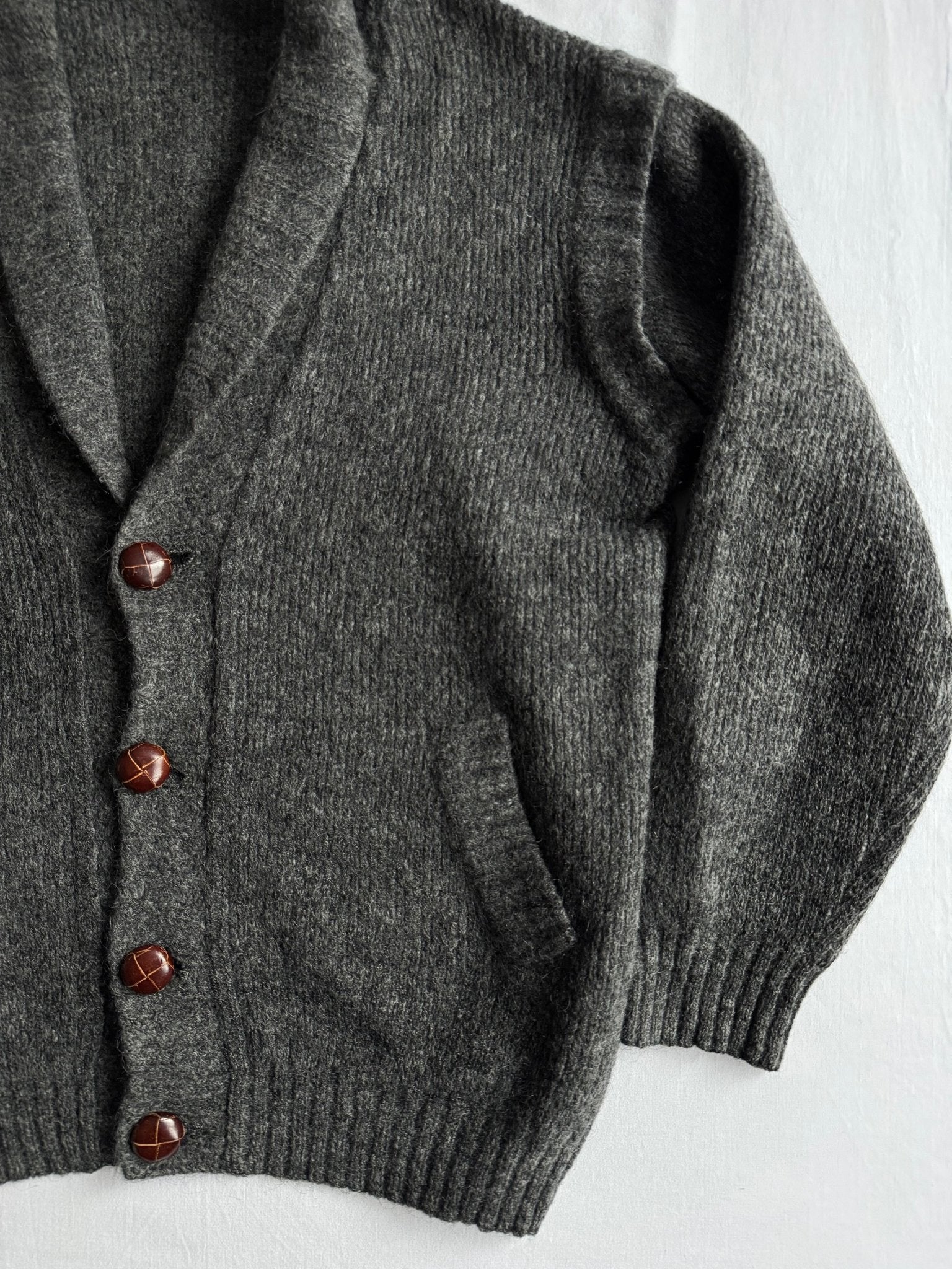 🧶 Cardigan Vintage Bărbați Gri Închis din Mohair și Lână – L - anbracaminte