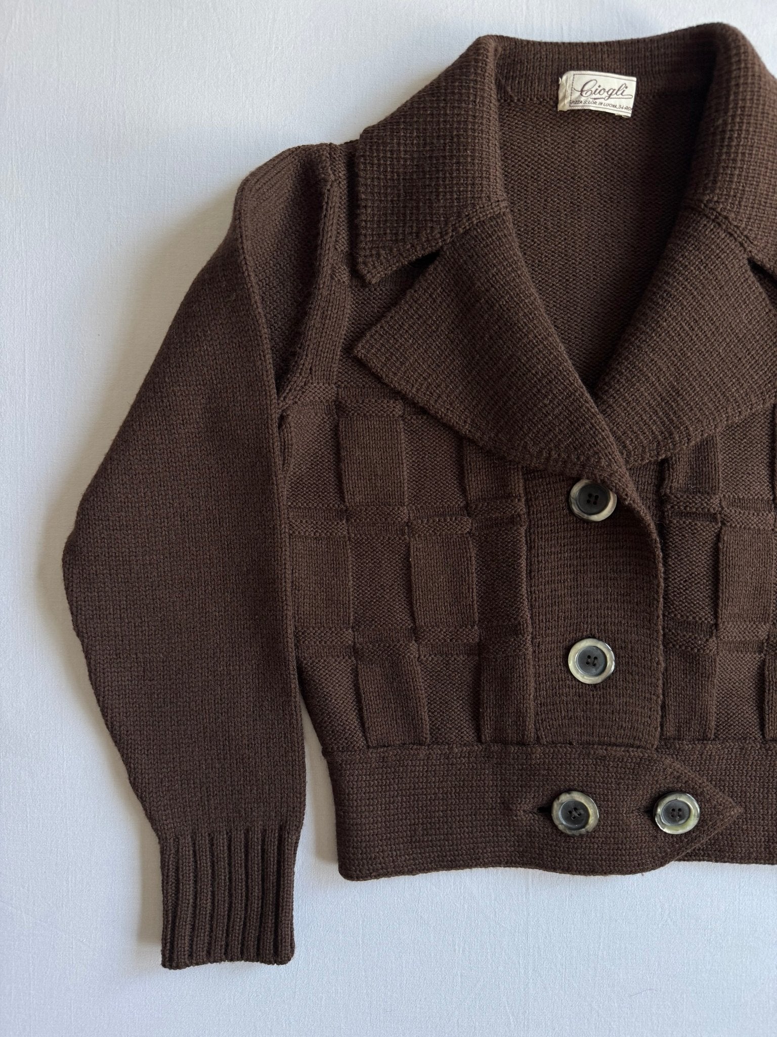 🧶 Cardigan Vintage Damă Anii ’70 Maro Ciocolatiu din Lână – S - anbracaminte