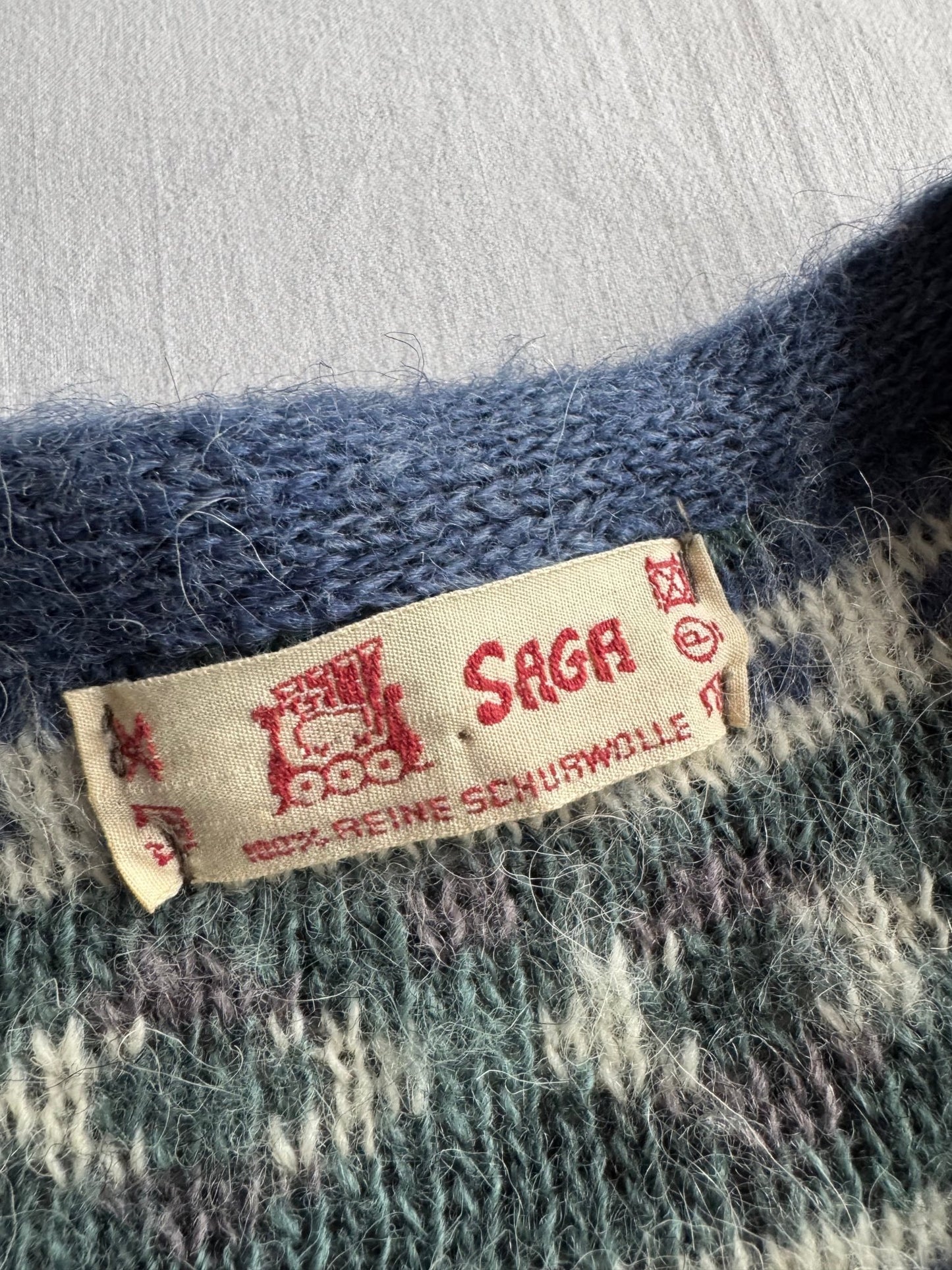 🧶 Cardigan Vintage Damă cu Model Etnic din Lână Virgină – aprox. M / L - anbracaminte