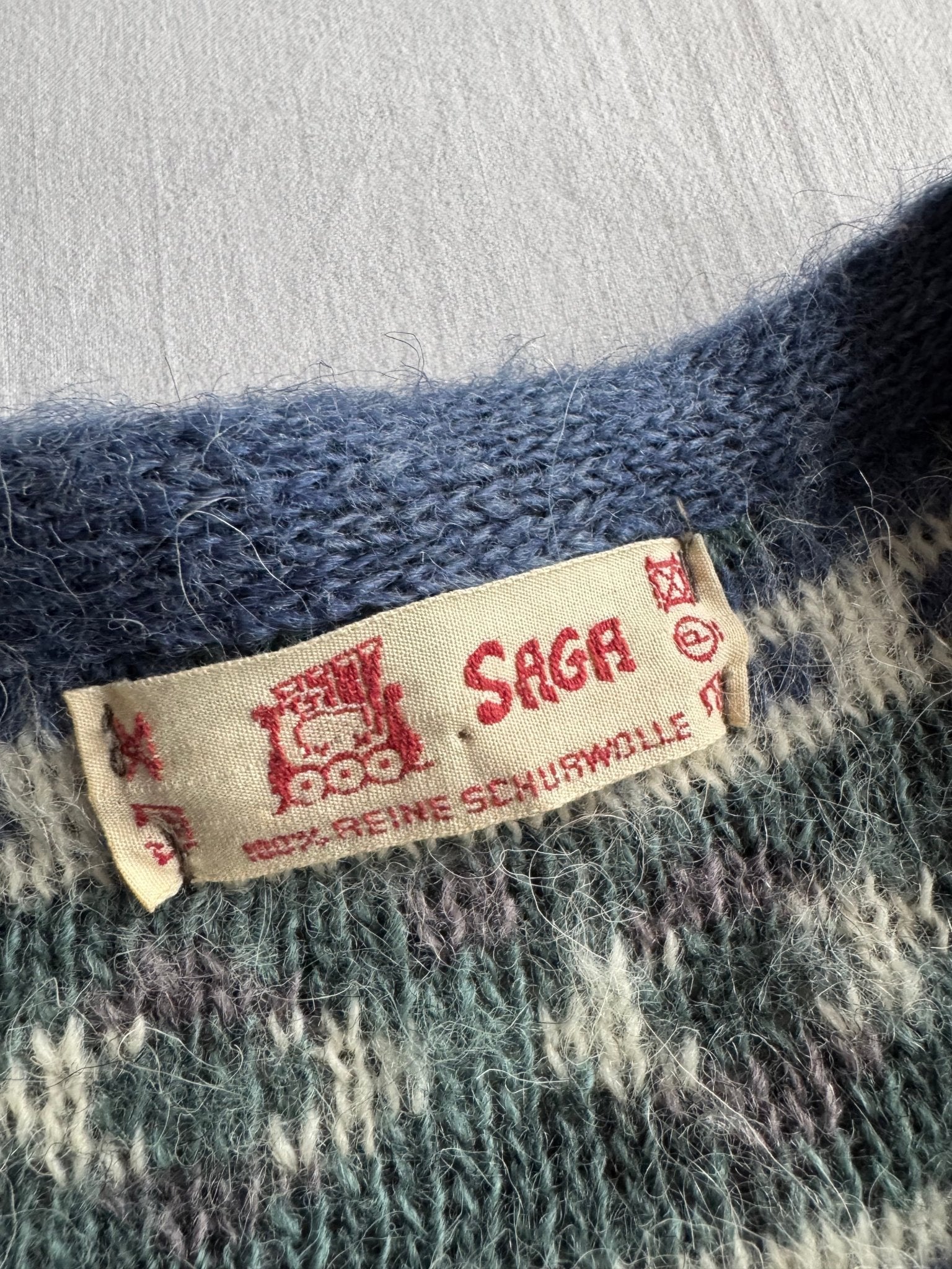 🧶 Cardigan Vintage Damă cu Model Etnic din Lână Virgină – aprox. M / L - anbracaminte