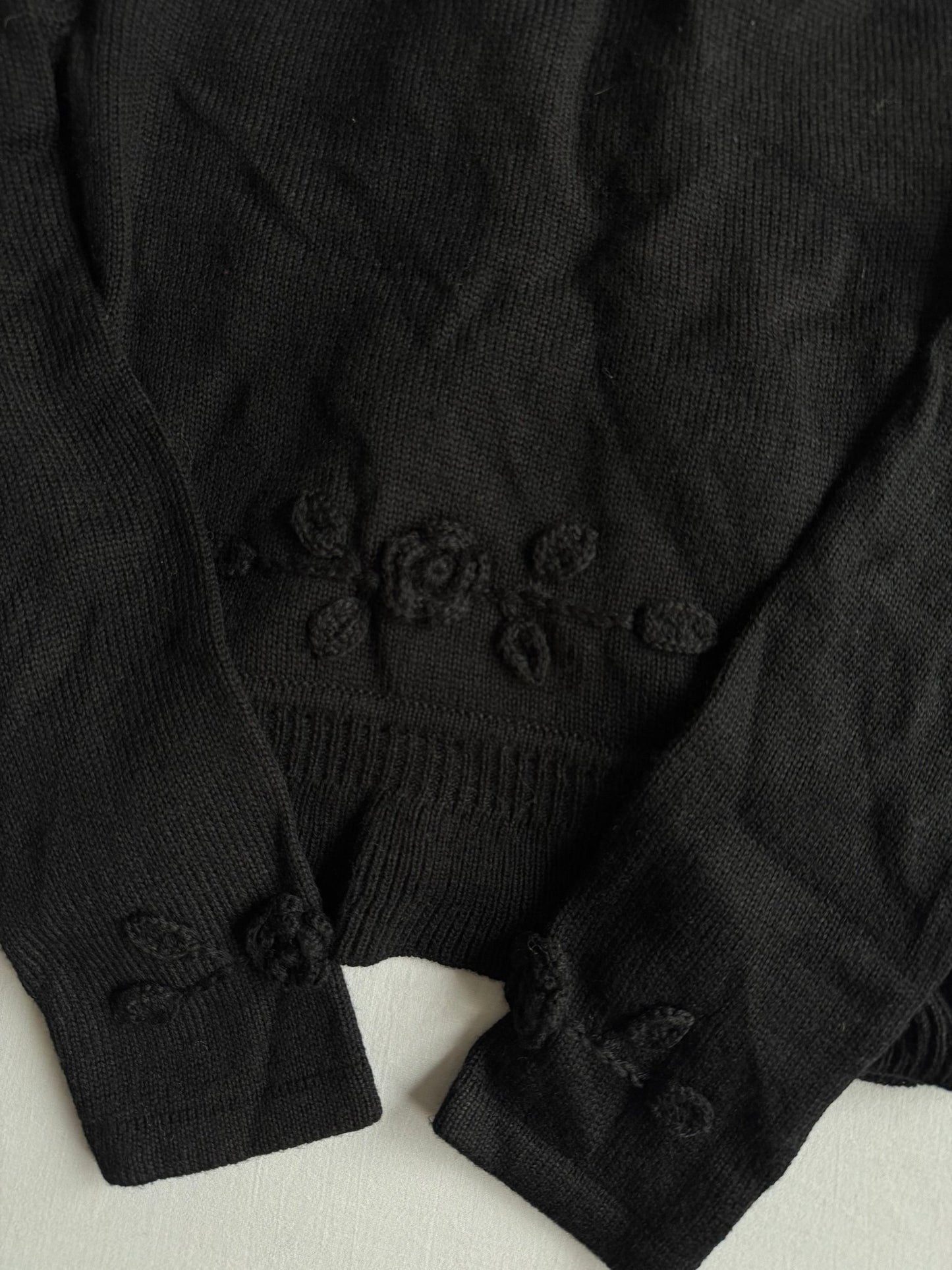 🧶 Cardigan Vintage Damă Negru din Blend de Lână cu Broderie Florală – S - anbracaminte
