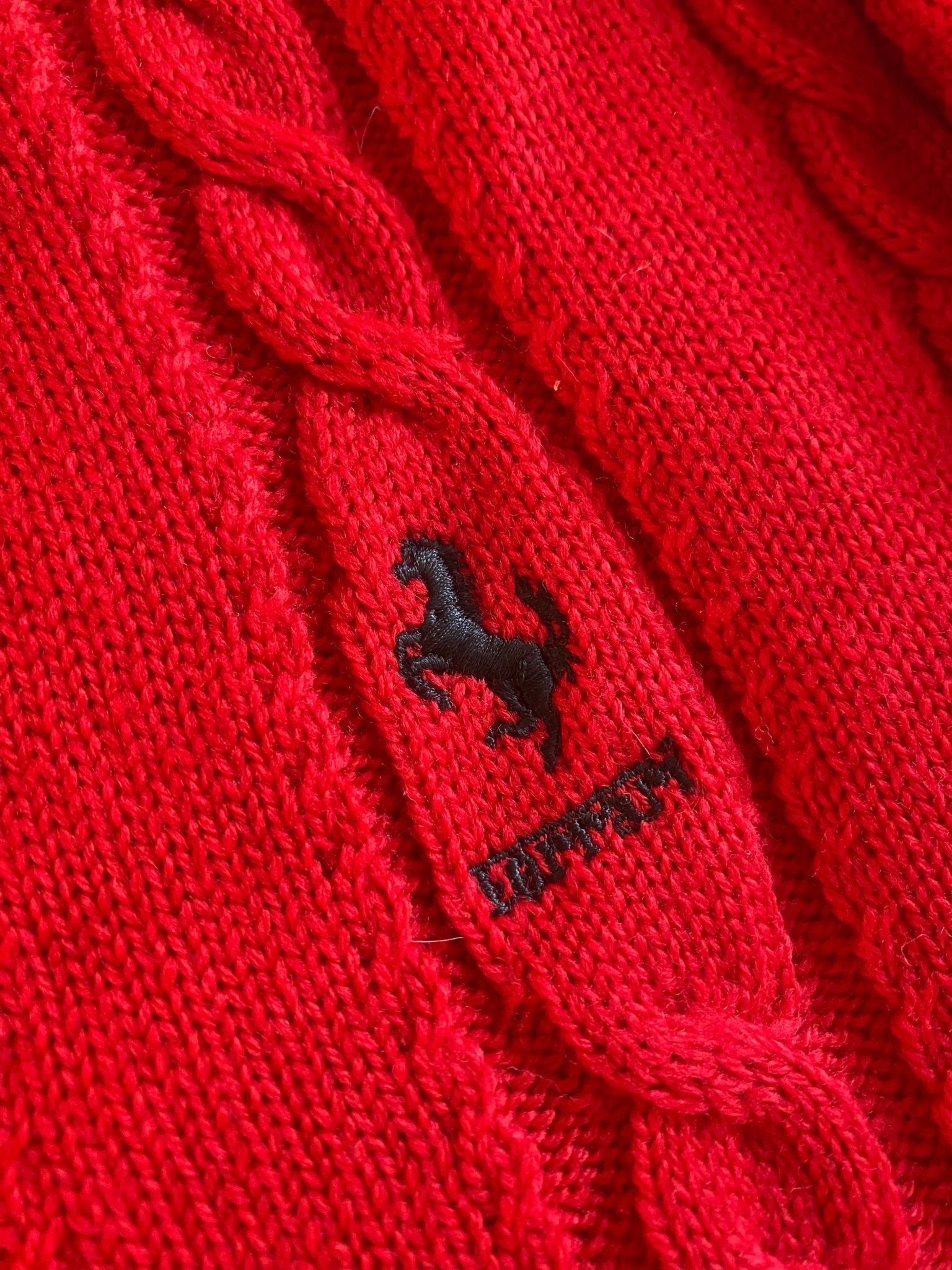 Cardigan Vintage Ferrari – 100% Lână – Roșu – Made in Italy – Mărime XL - anbracaminte