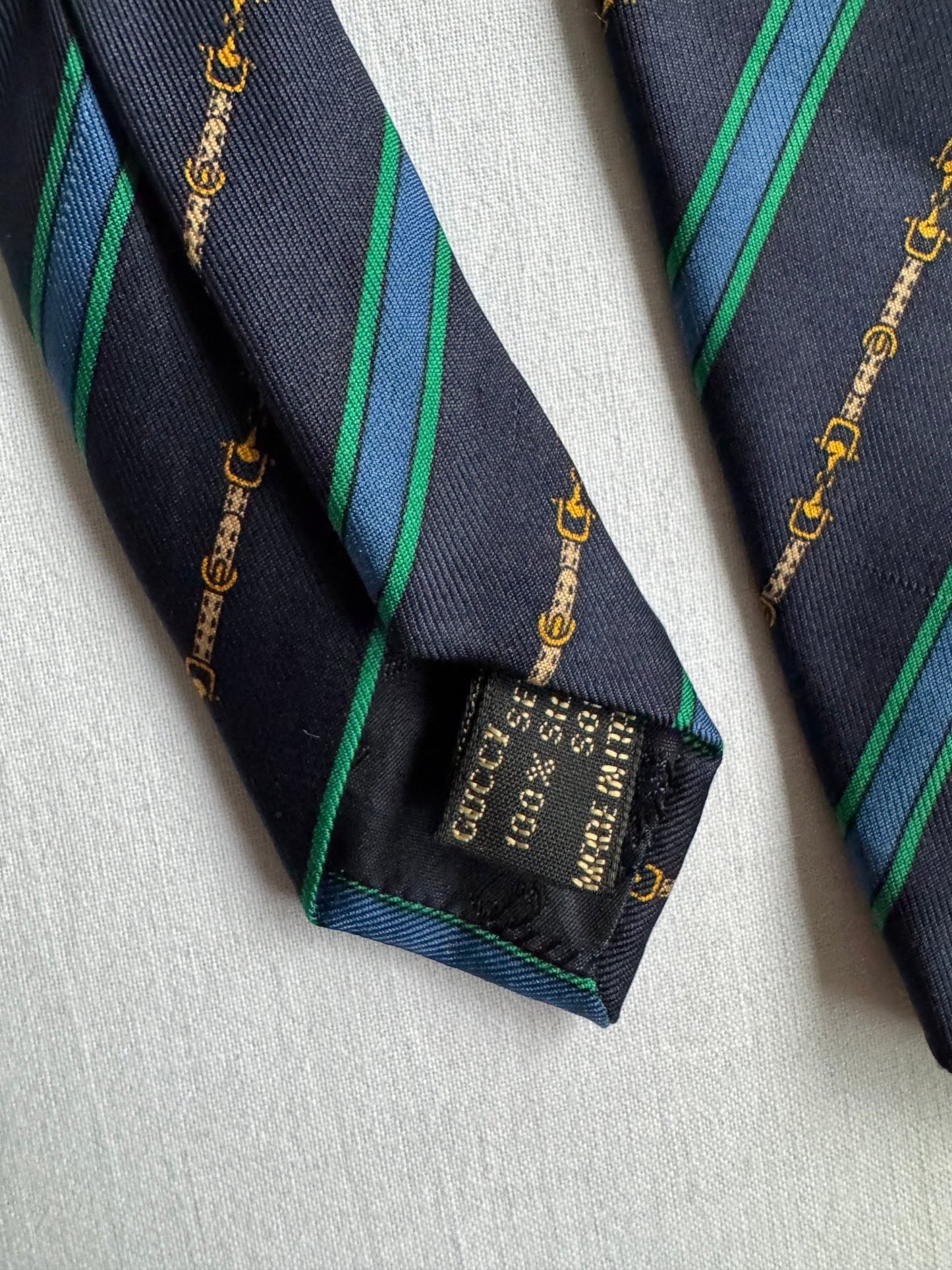 👔 Cravată Vintage 80’s Gucci din Mătase Navy – Made in Italy - anbracaminte