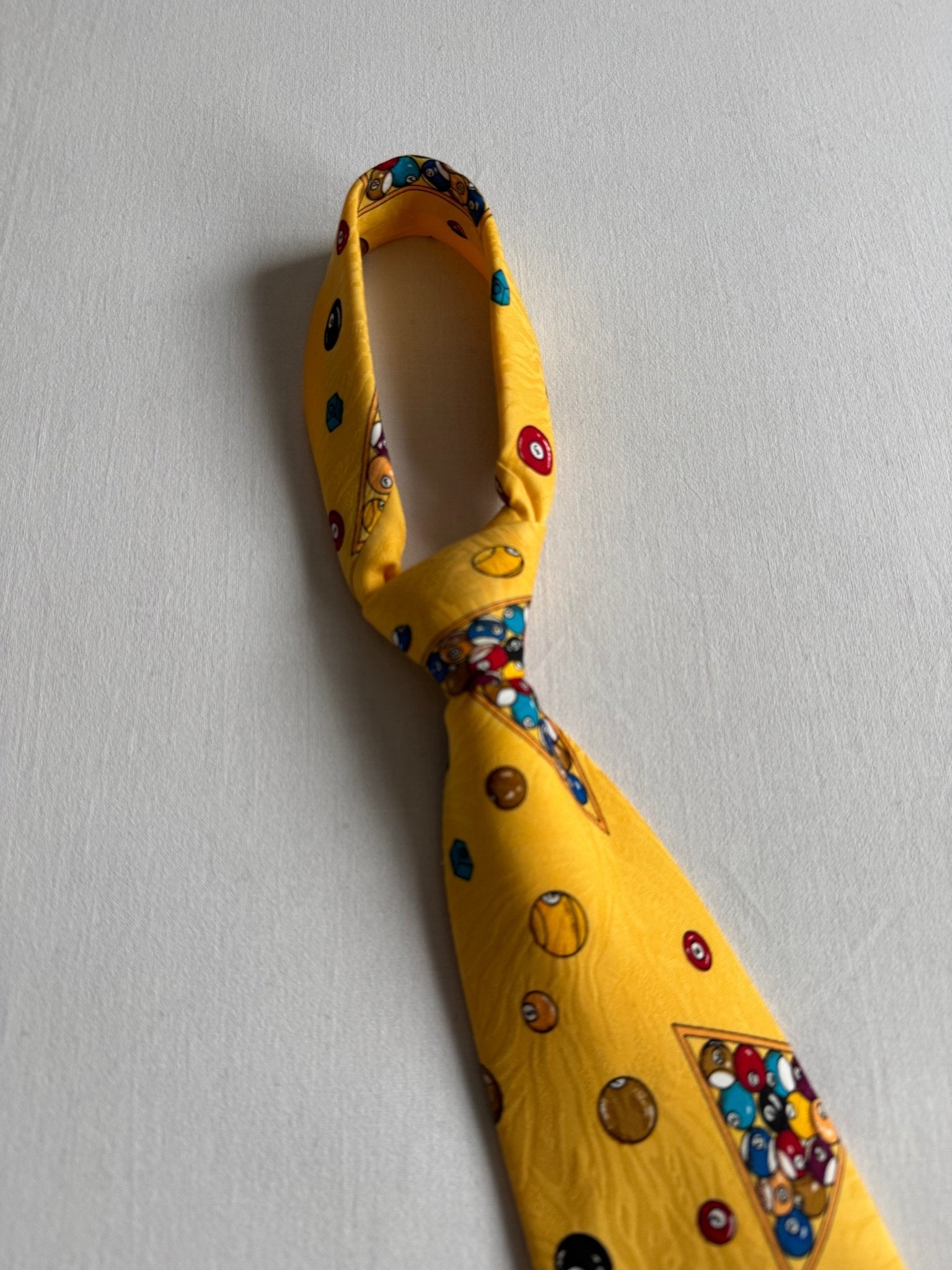 🐭 🎱 Cravată Vintage Galbenă cu Print Mickey Mouse - anbracaminte