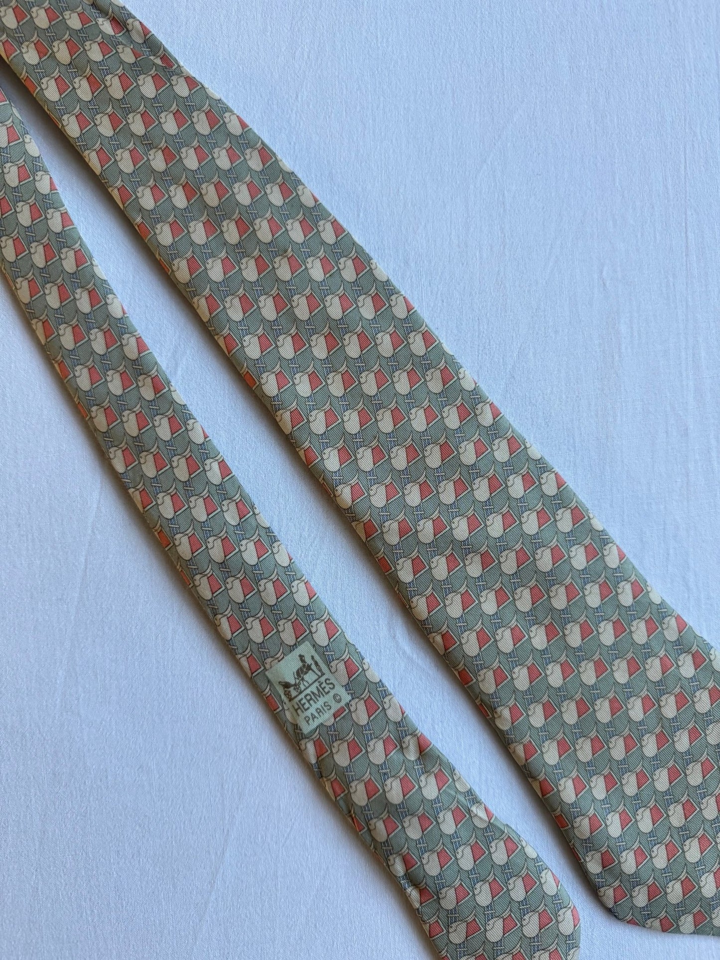 👔 Cravată Vintage Hermès din Mătase cu Print – Made in France - anbracaminte