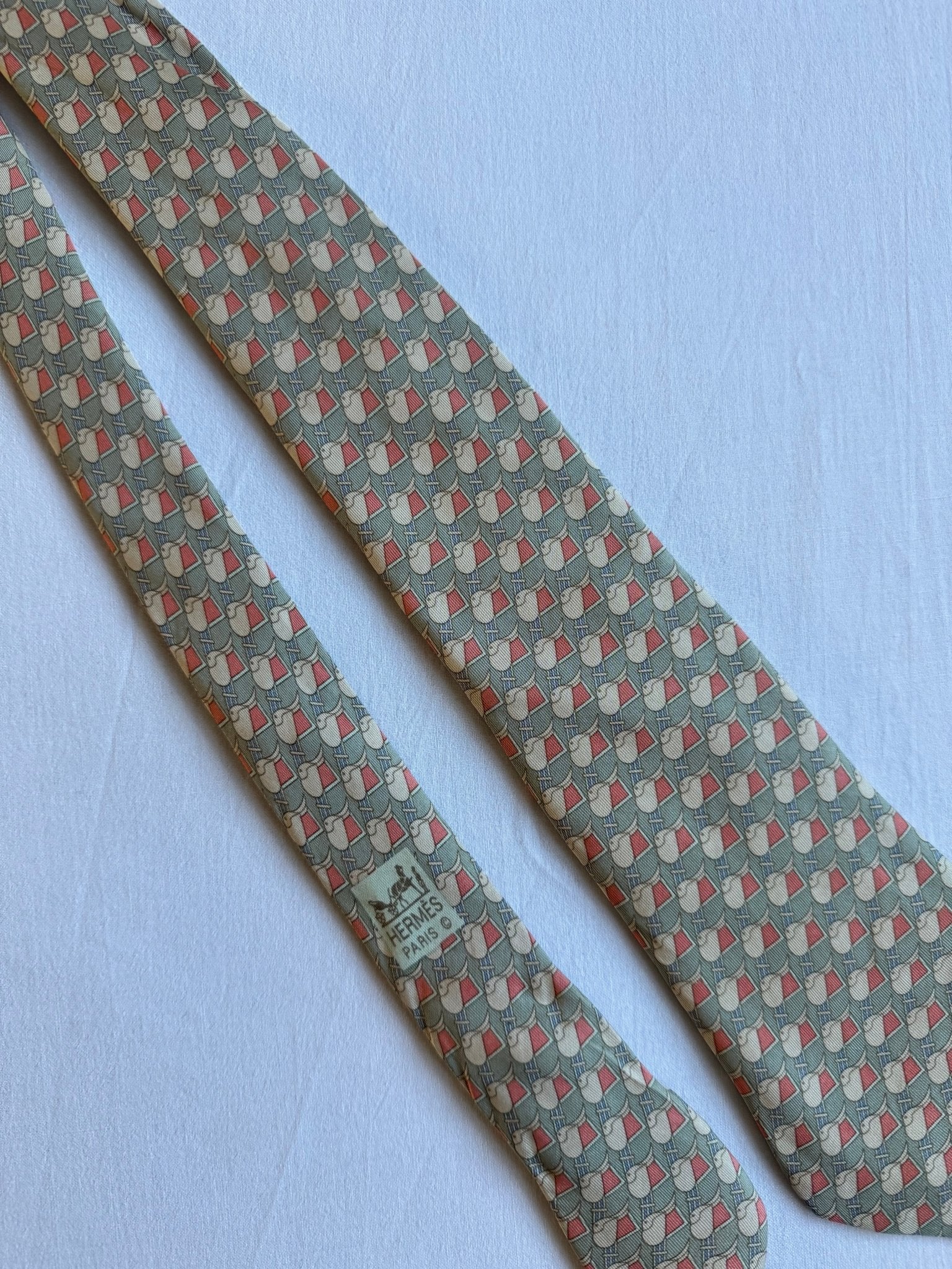 👔 Cravată Vintage Hermès din Mătase cu Print – Made in France - anbracaminte