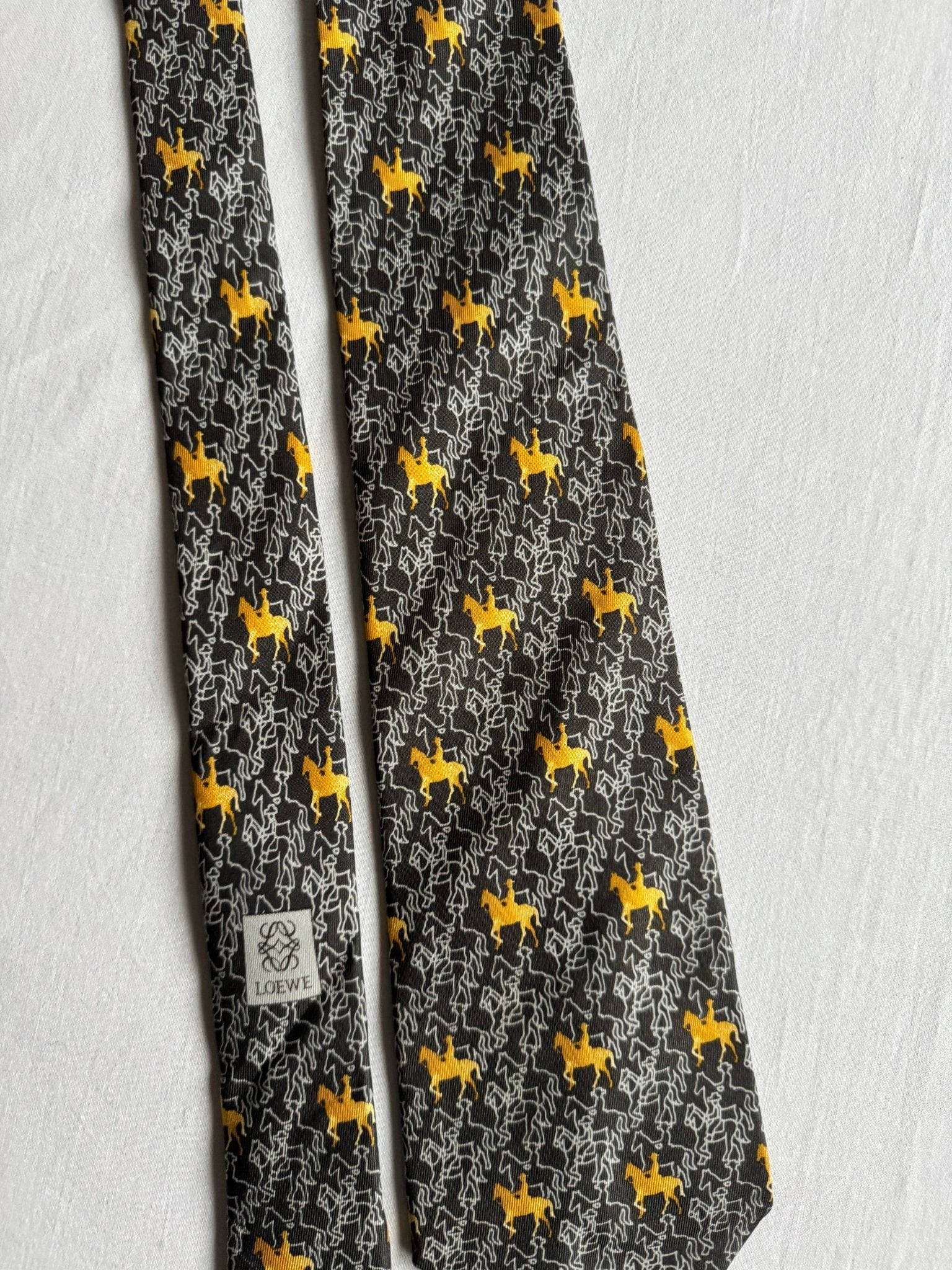 👔 Cravată Vintage Loewe din Mătase – Made in Spain - anbracaminte