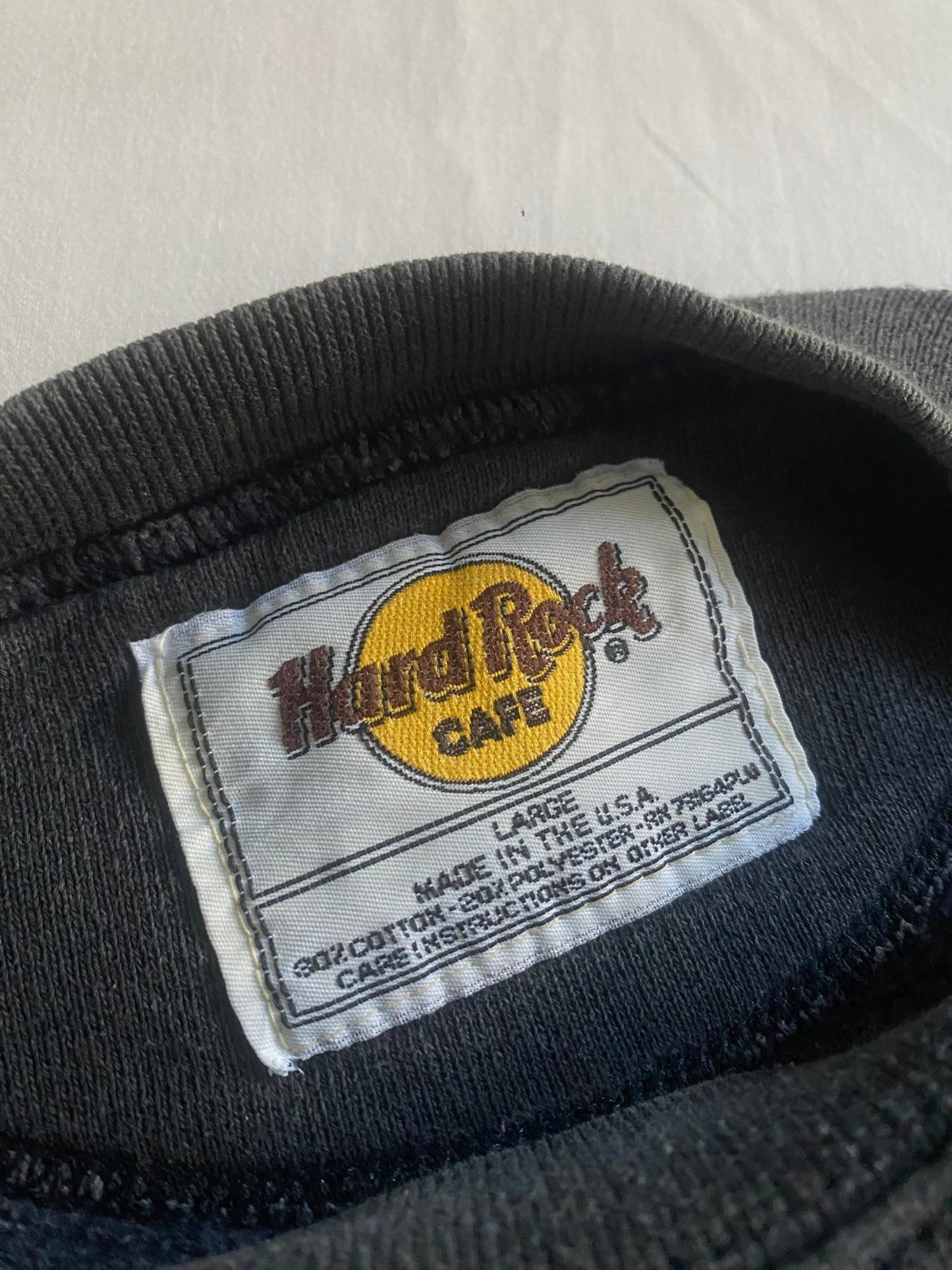 Crewneck Vintage Hard Rock Cafe – Faded Black – Made in USA – Mărime L - anbracaminte
