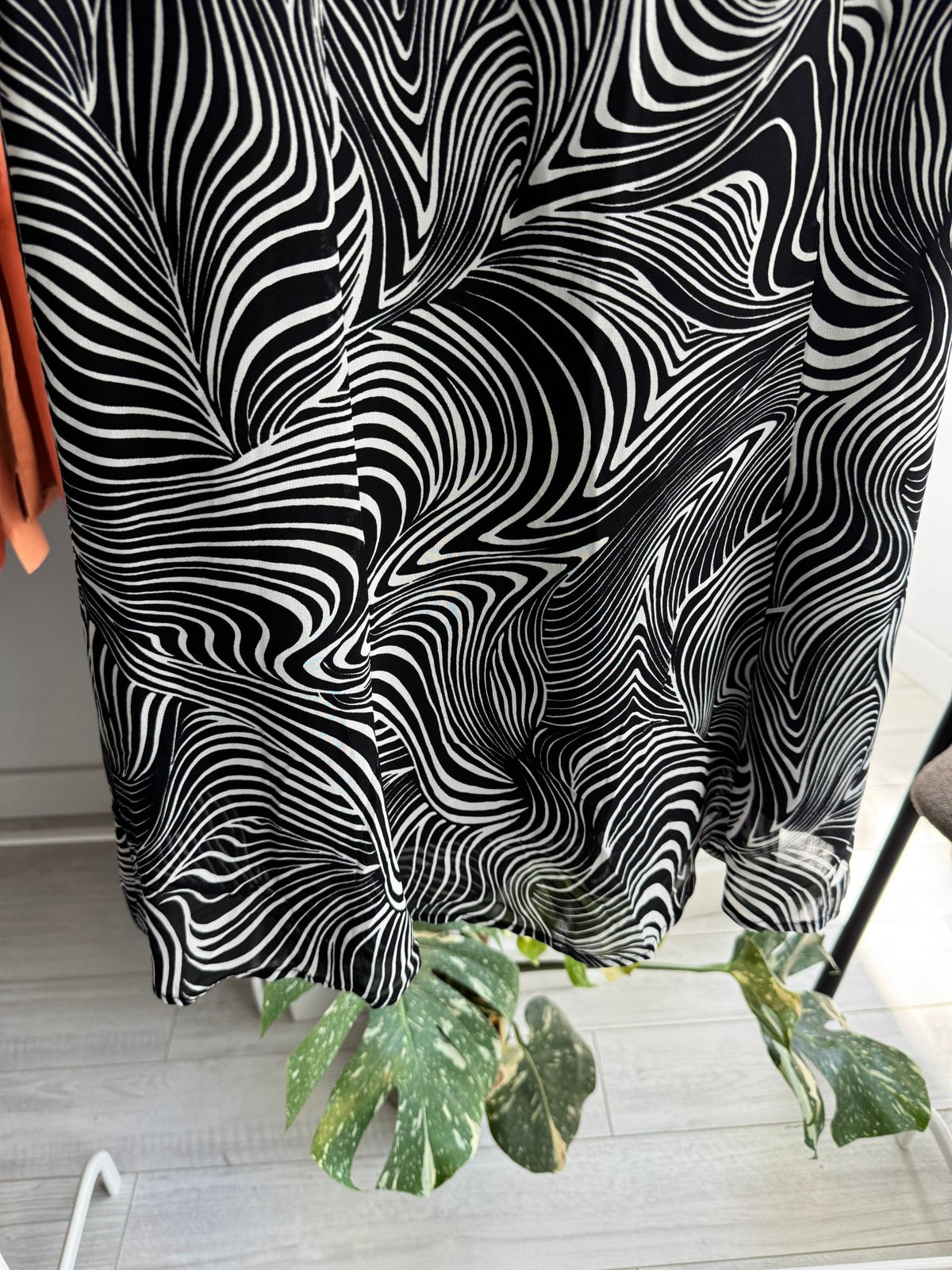 💁‍♀️Fustă A-Line Y2K Print Hipnotic | Made in Italy – S Damă - anbracaminte