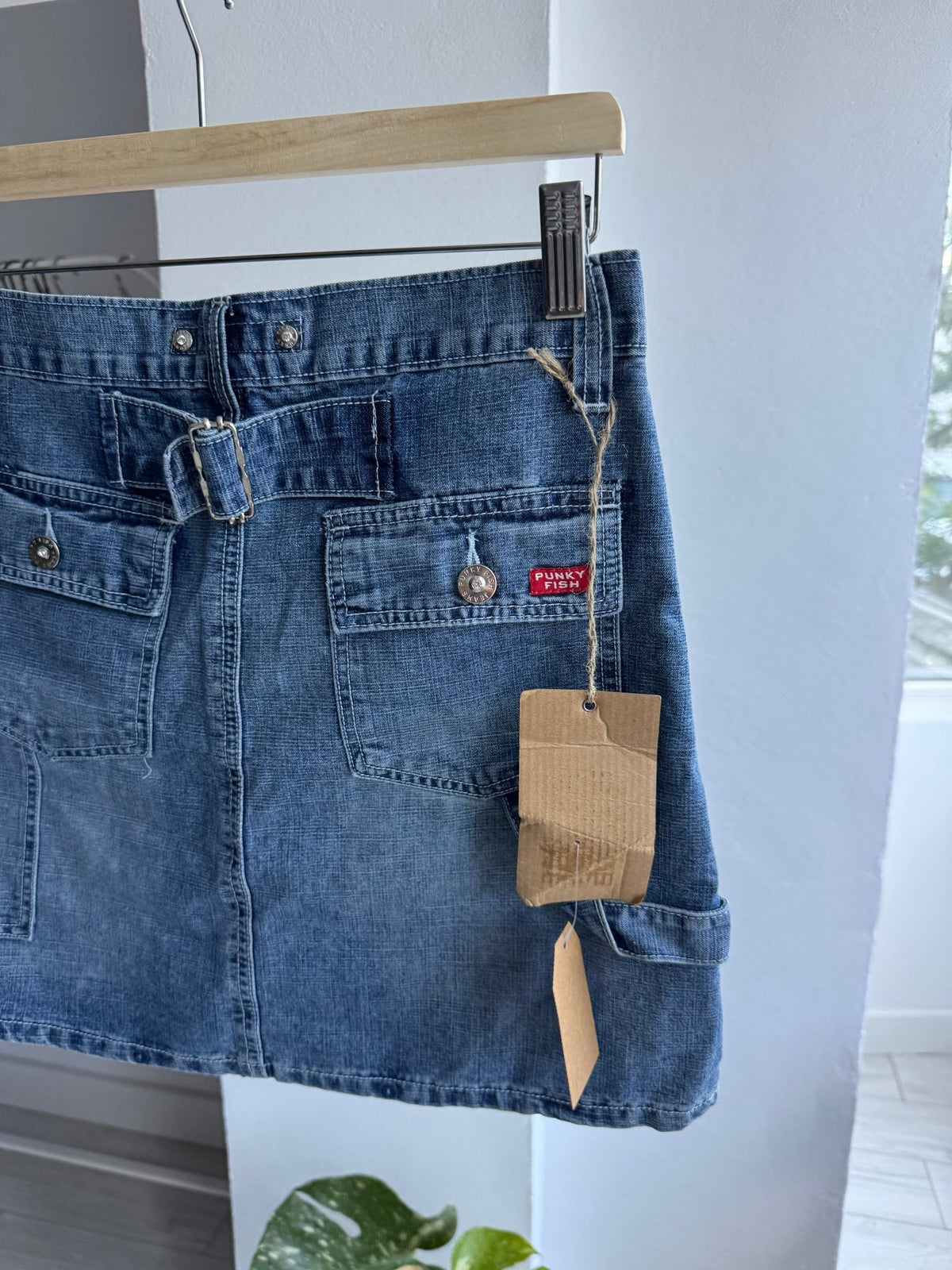 👖 Fustă Denim Carpenter Buckleback Y2K Deadstock | New with Tags – S/M Damă - anbracaminte