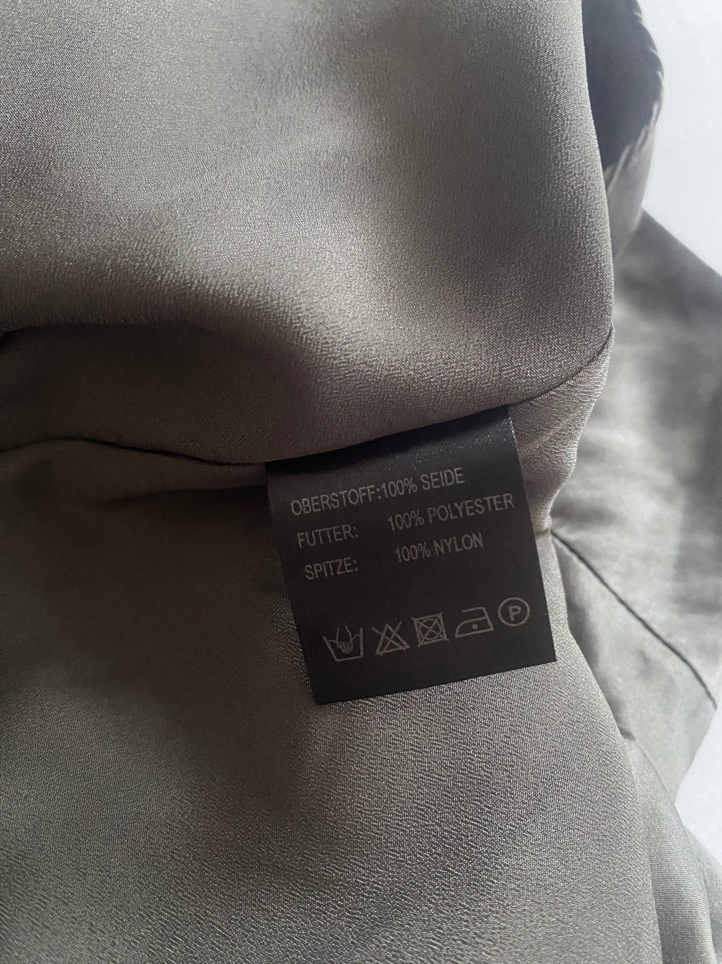 Fustă Midi din Mătase Gri – Mărime S ✨👗 - anbracaminte