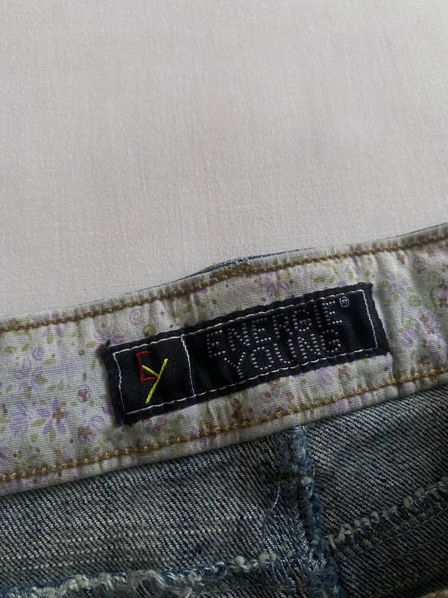 Fustă Mini din Denim Y2K Energie – Mărime US 29 👖✨ - anbracaminte