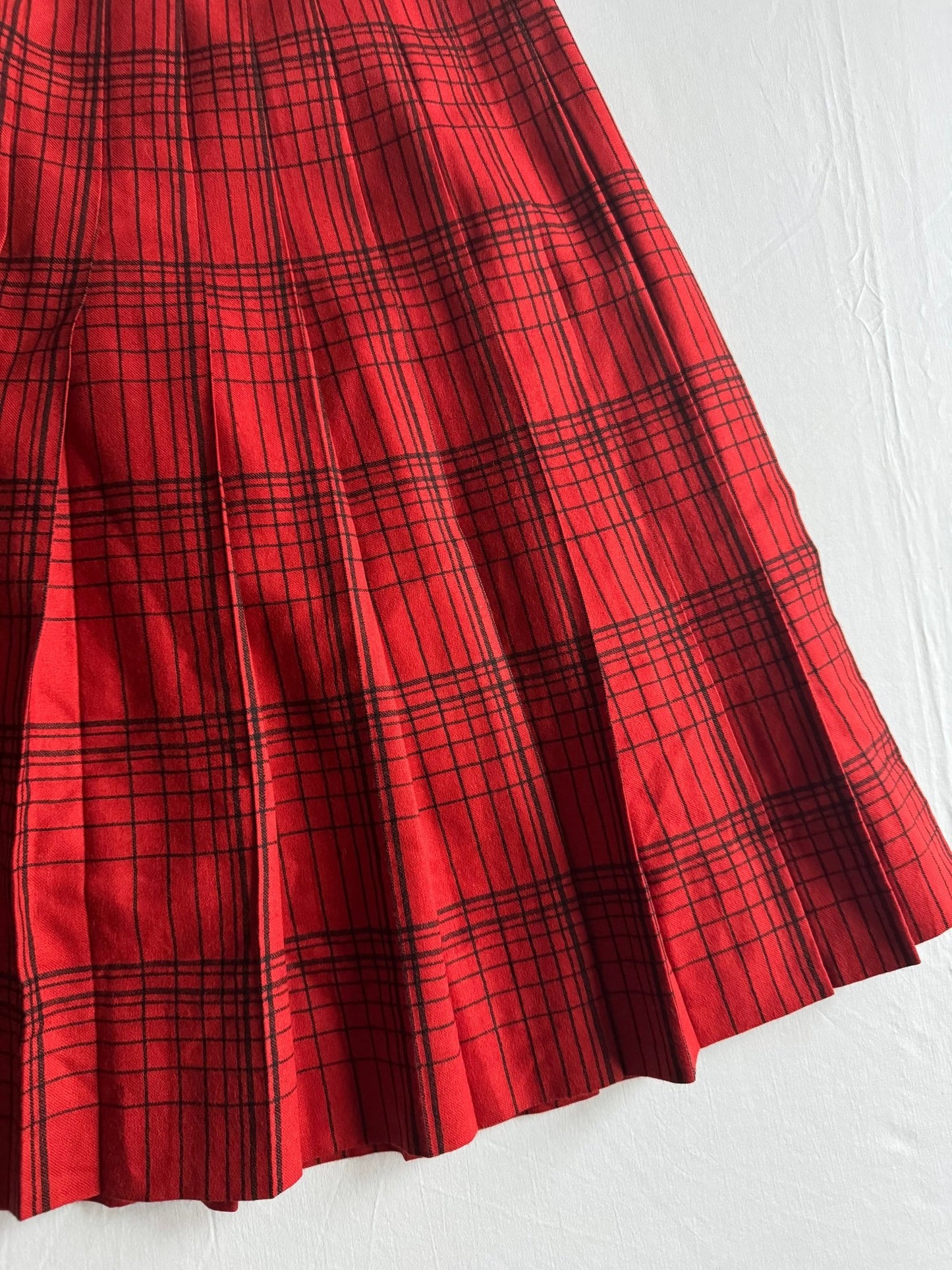 🧵 Fustă Vintage 80’s Giorgio Armani din Lână cu Model Plaid (Mărime IT 40 – M/L) - anbracaminte