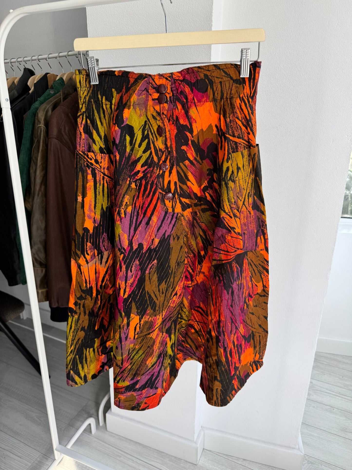 🎨 Fustă Vintage Abstract Print cu Buzunare Laterale – XS/S Damă - anbracaminte