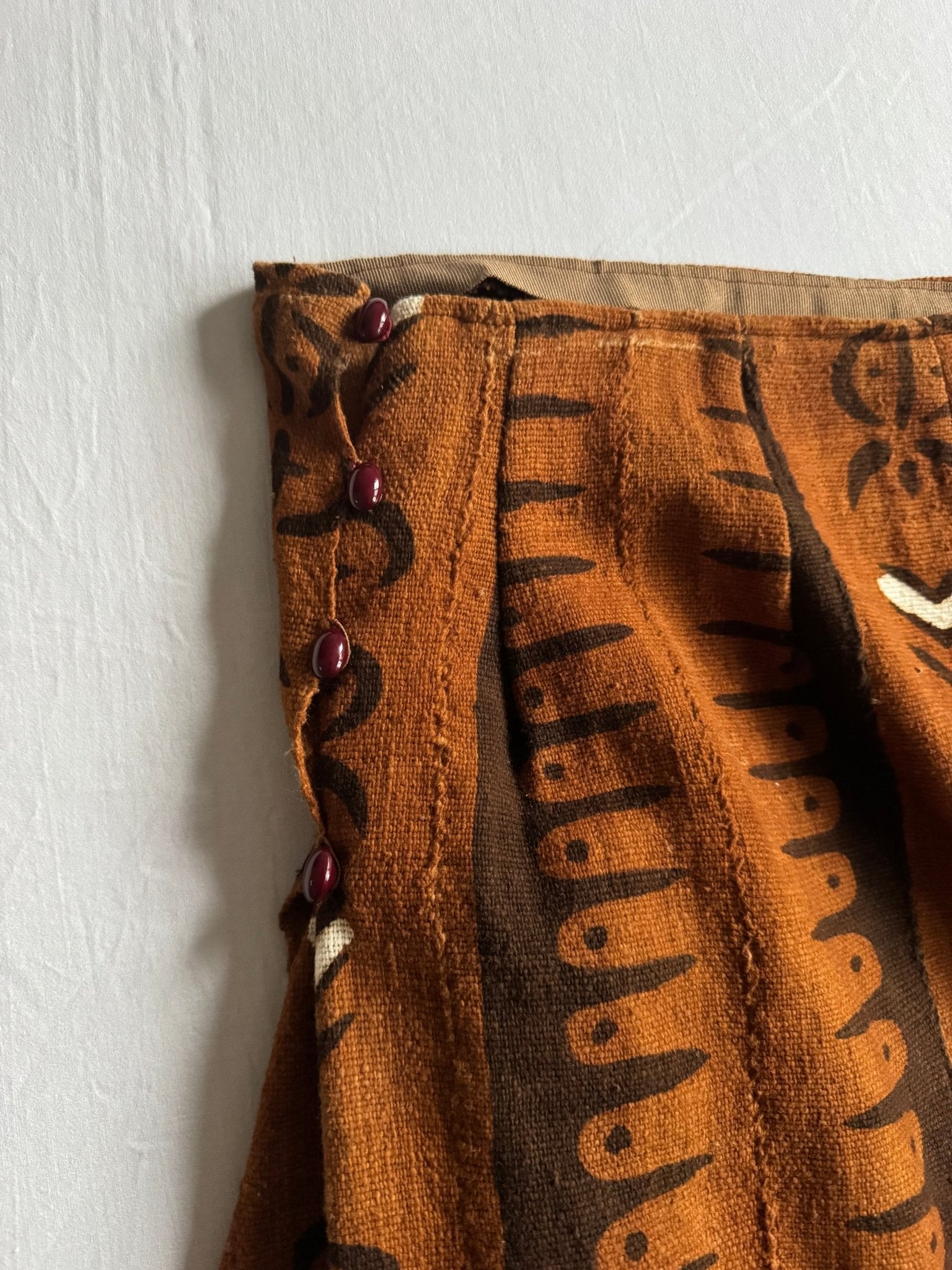 🐚 Fustă vintage African Mud Cloth asimetrică – mărime S (estimativ) - anbracaminte