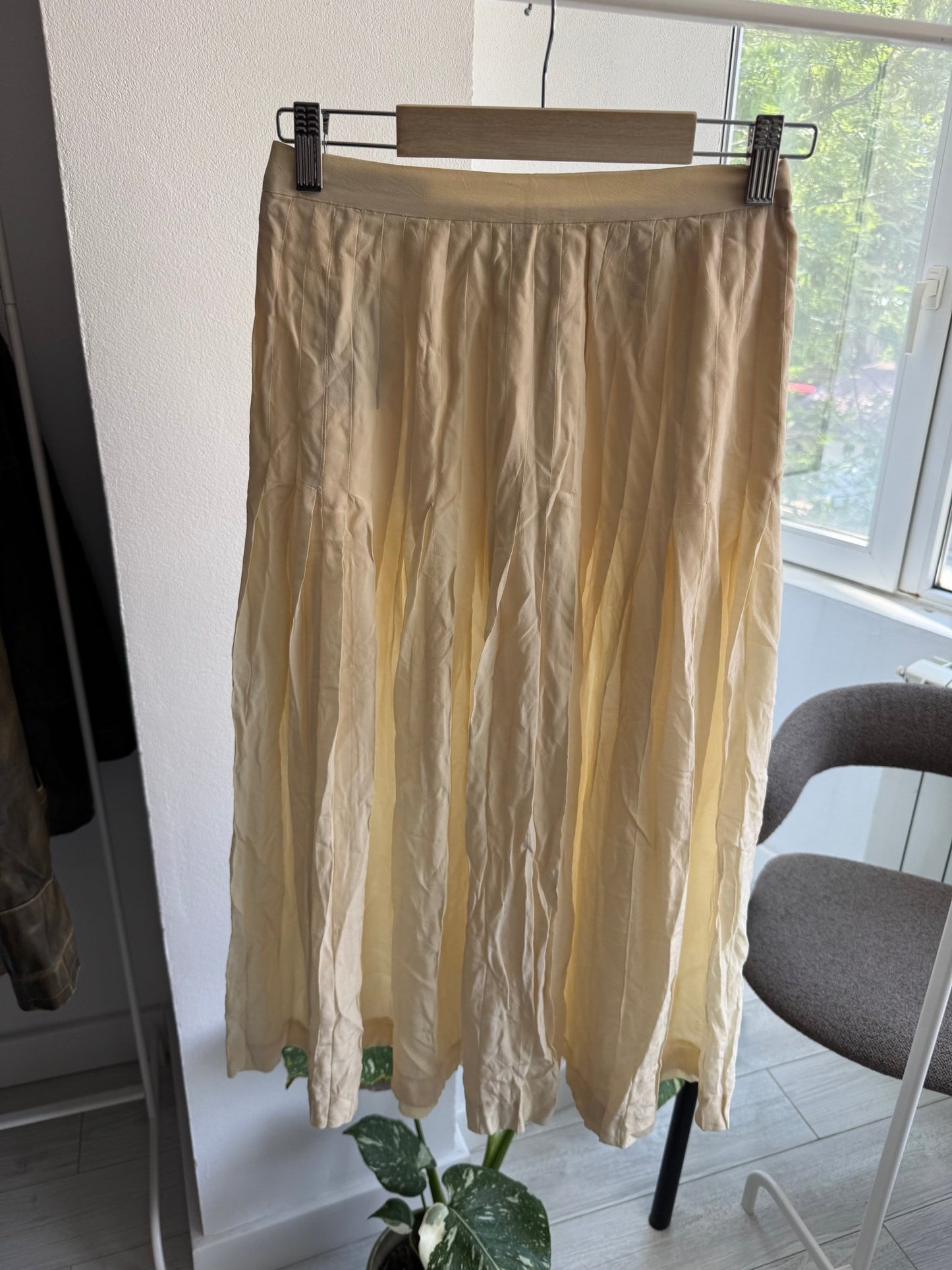 🦢 Fustă Vintage Alb Natur din Mătase Plisată – IT 42 (S/M Damă) – Made in Italy - anbracaminte