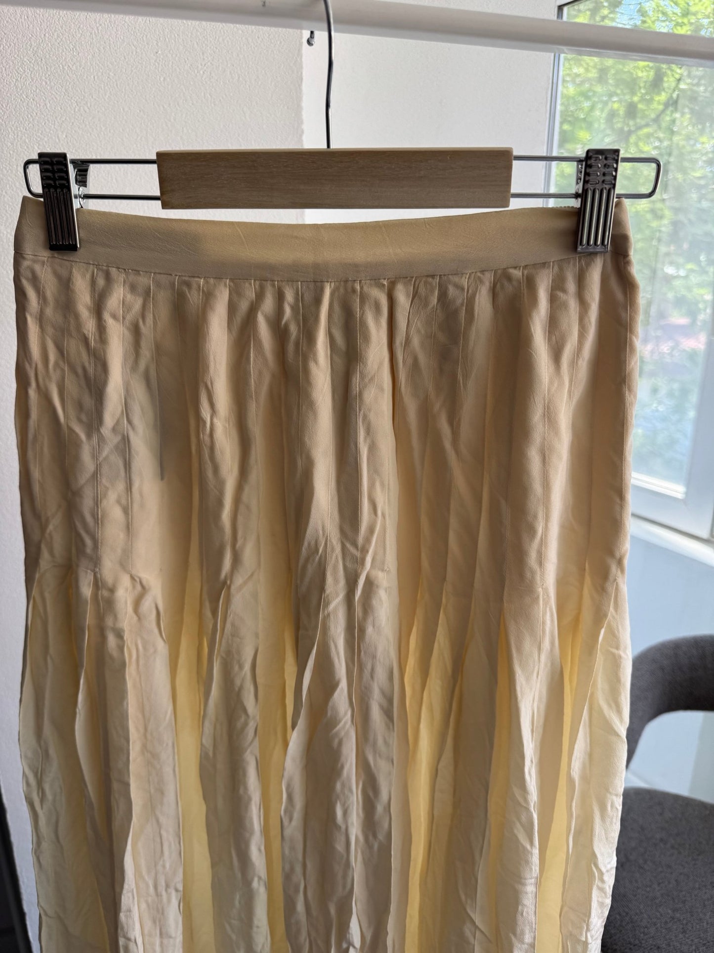 🦢 Fustă Vintage Alb Natur din Mătase Plisată – IT 42 (S/M Damă) – Made in Italy - anbracaminte